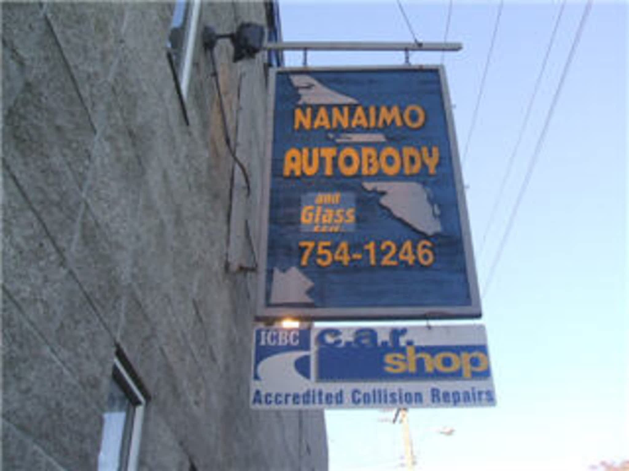 photo Nanaimo Autobody & Glass Ltd