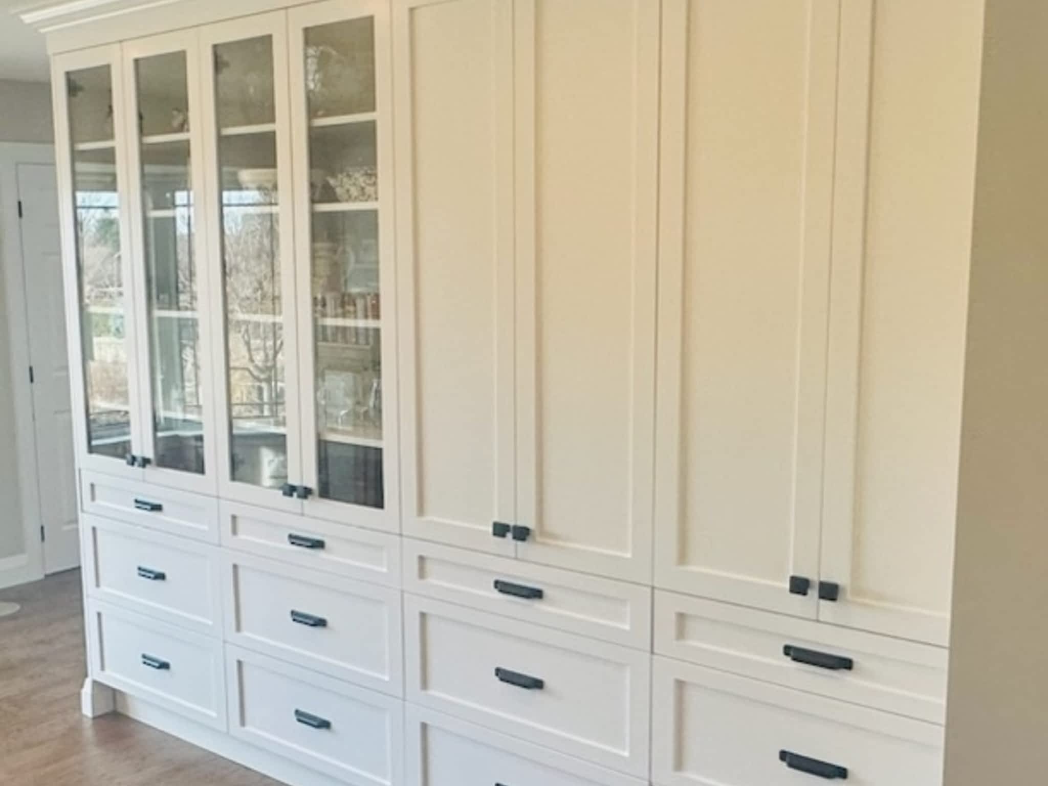 photo LRW Cabinets And Millwork