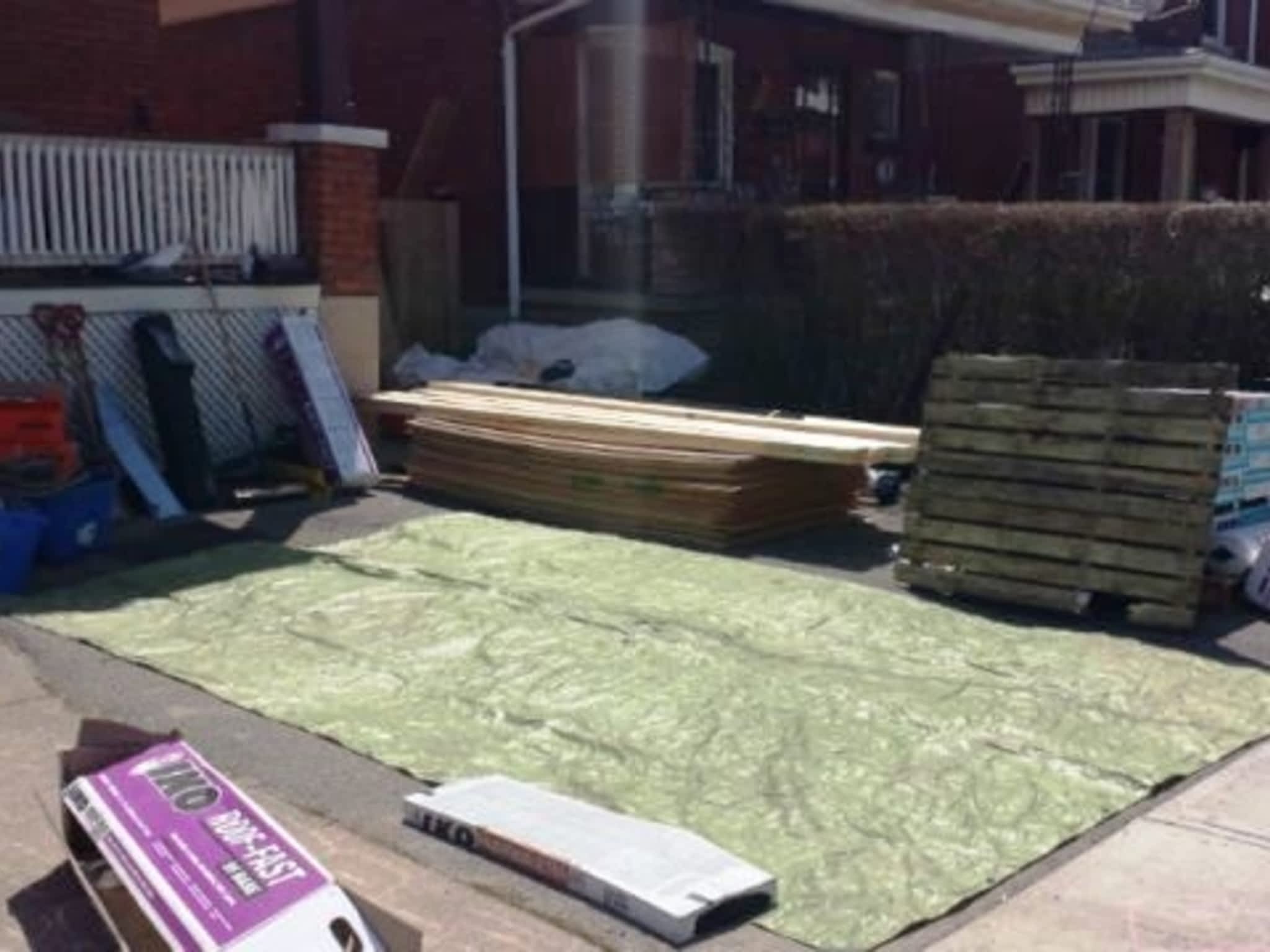 photo Newfiee's Roofing