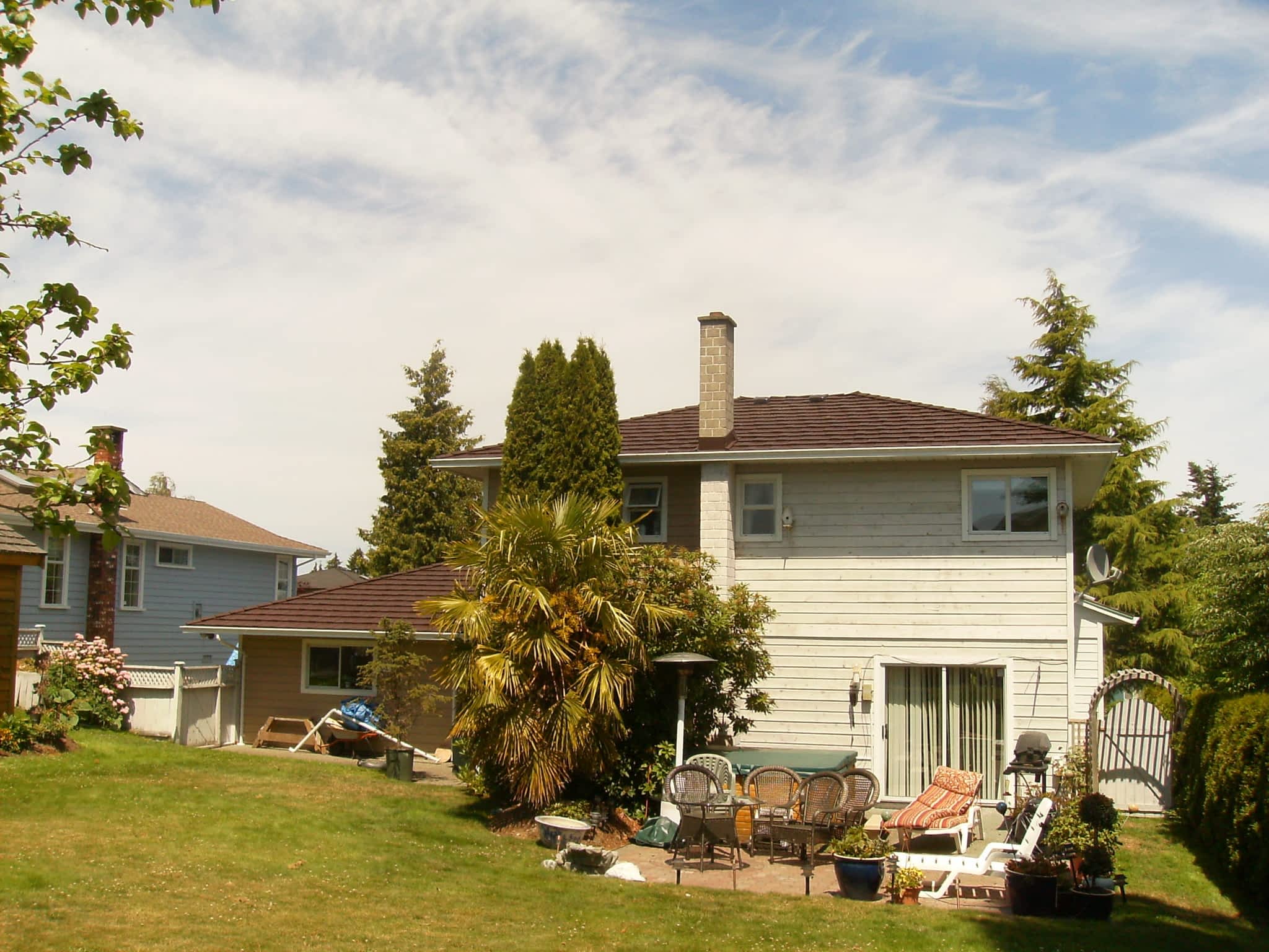 photo Canwest Roofing