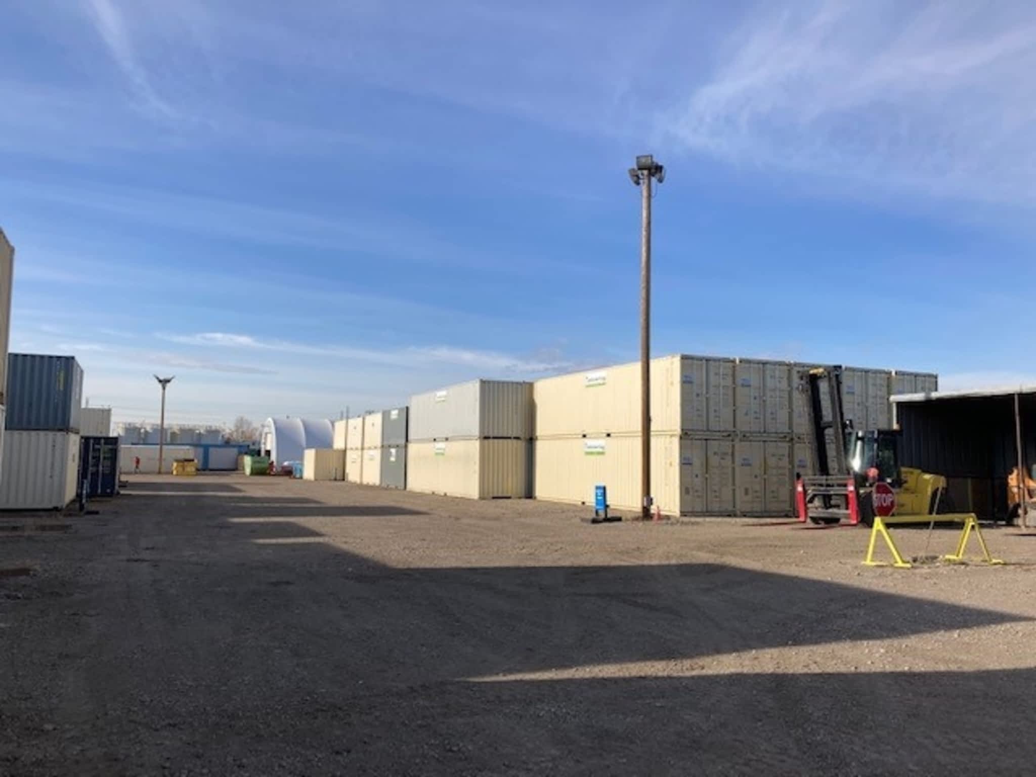 photo United Rentals - Storage Containers and Mobile Offices