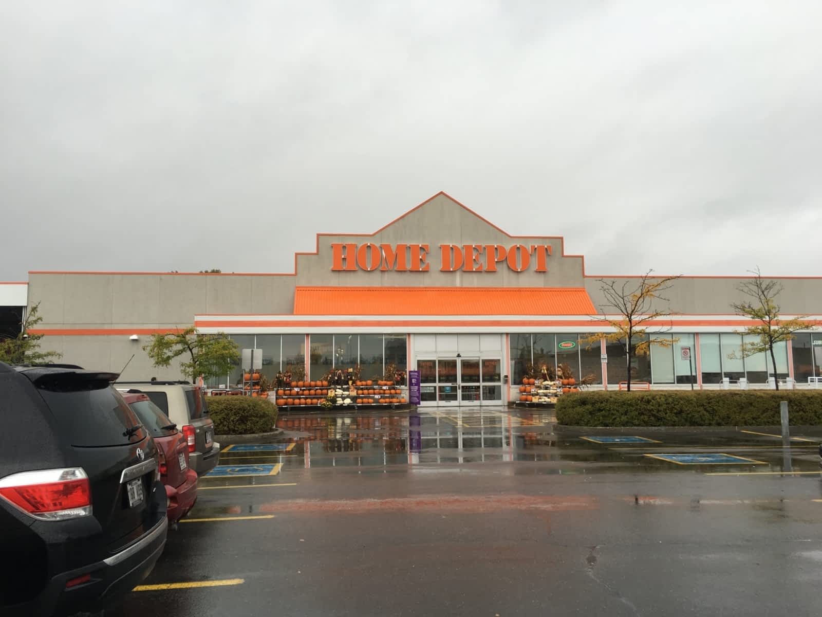 The Home Depot Opening Hours 500 rue Auguste, Greenfield Park, QC