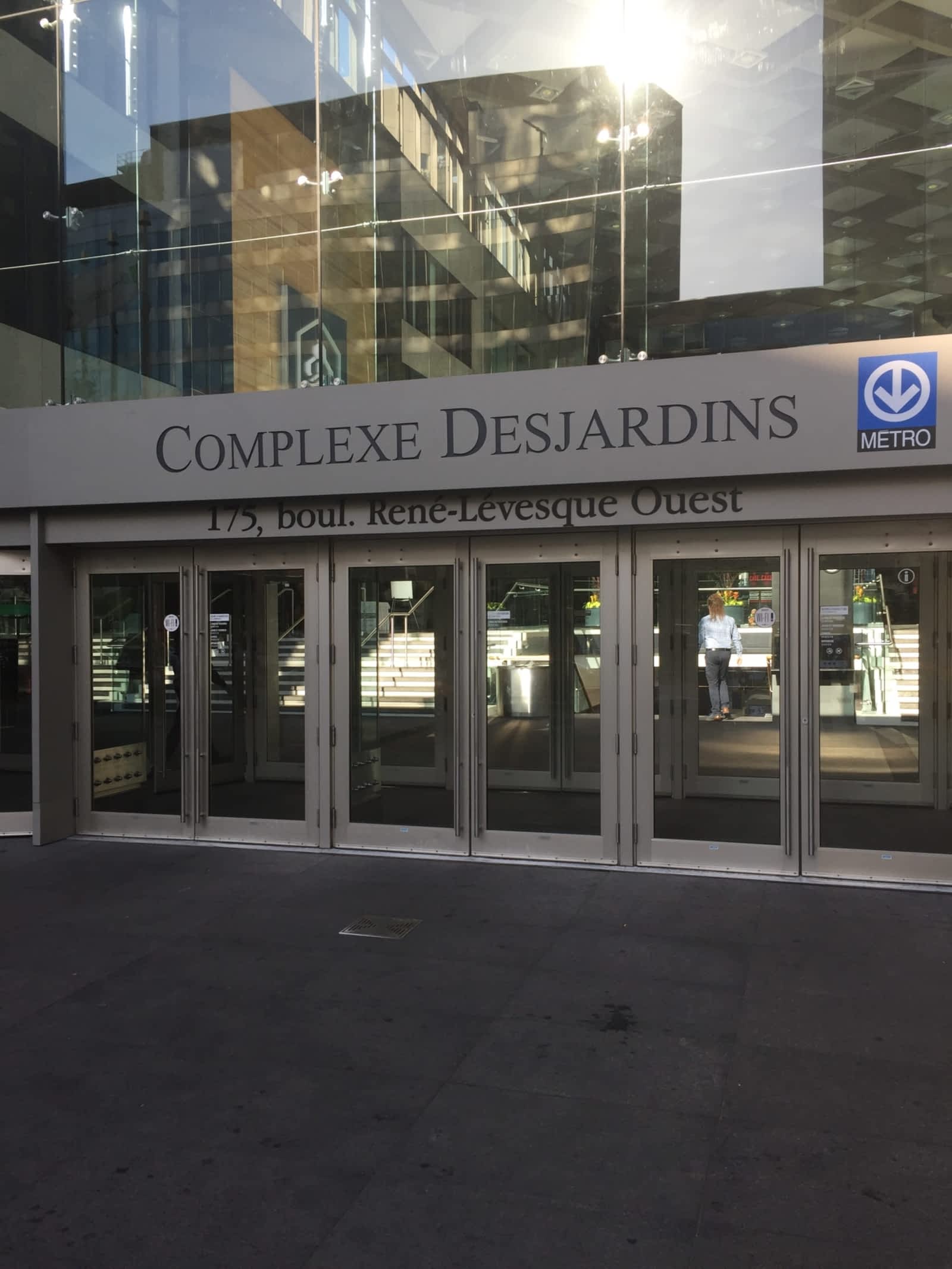 Complexe Desjardins Opening Hours 150 Ste Catherine O, Montréal, QC