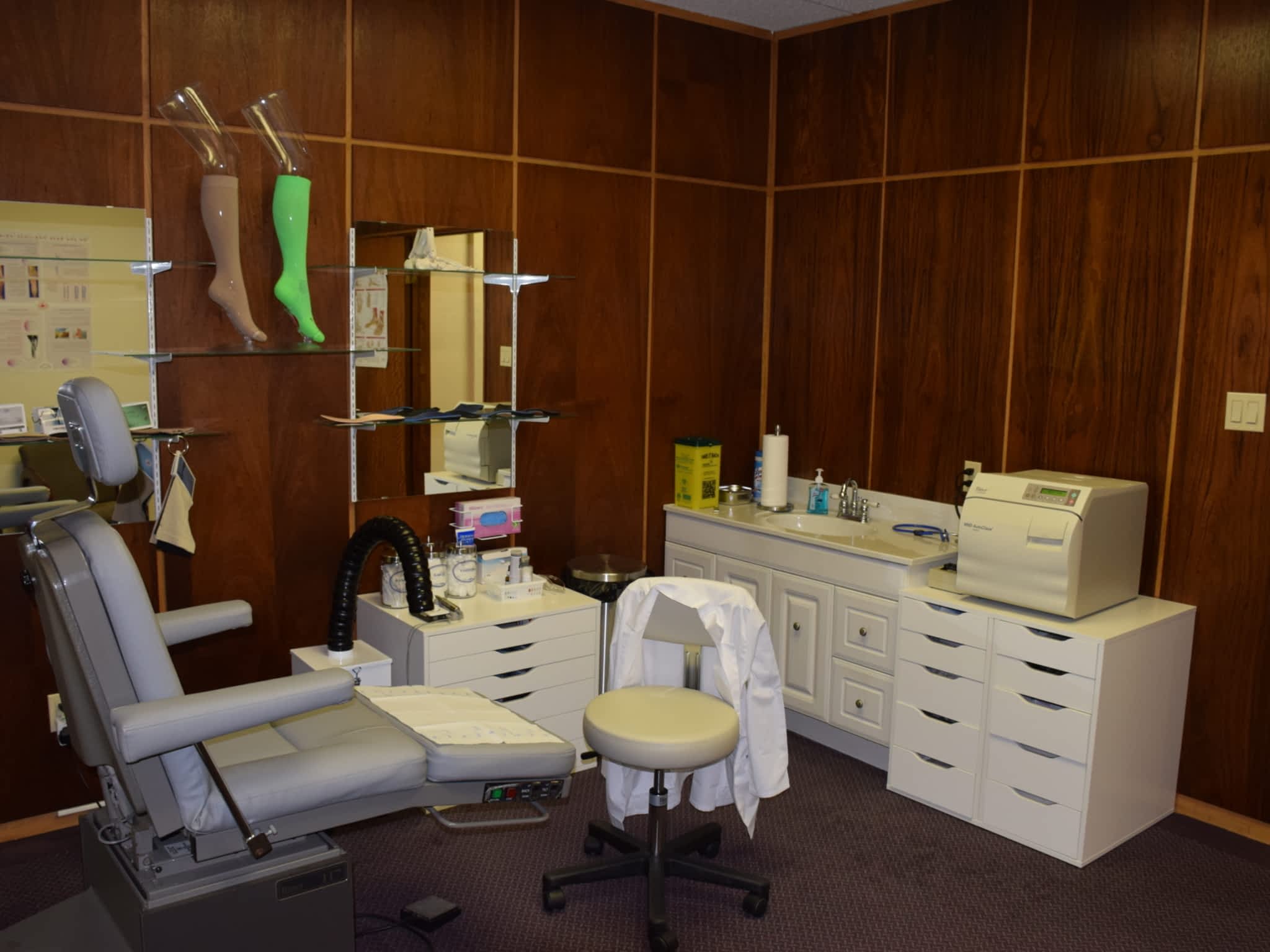 photo MediFeet Clinic & Orthotics Centre