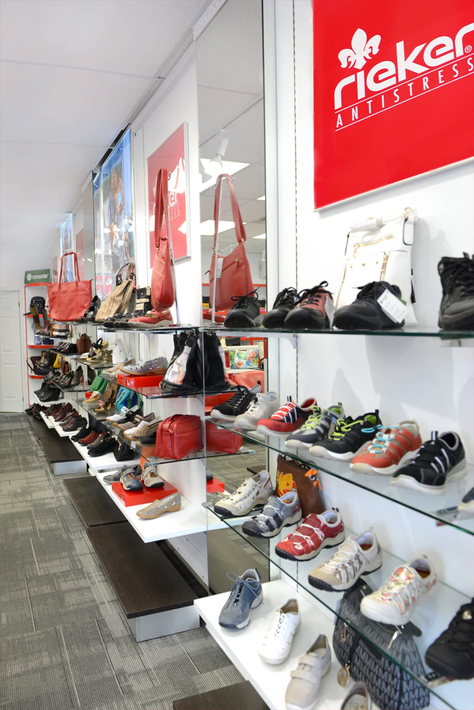 Chaussures Rieker Antistress De Montreal - Opening - 8505, boul Saint-Laurent, QC