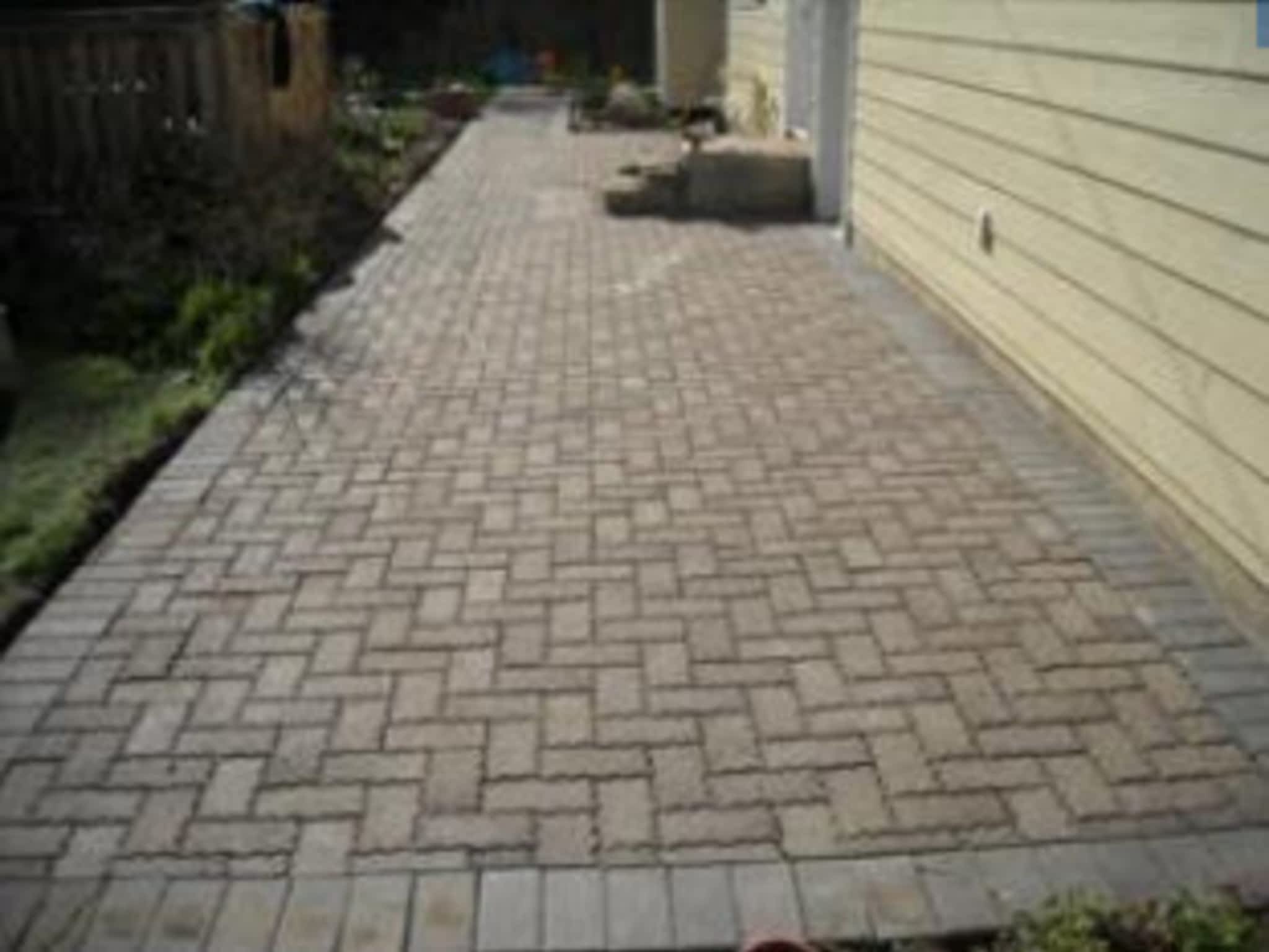 photo Uber Paving Stones Full Landscape Services