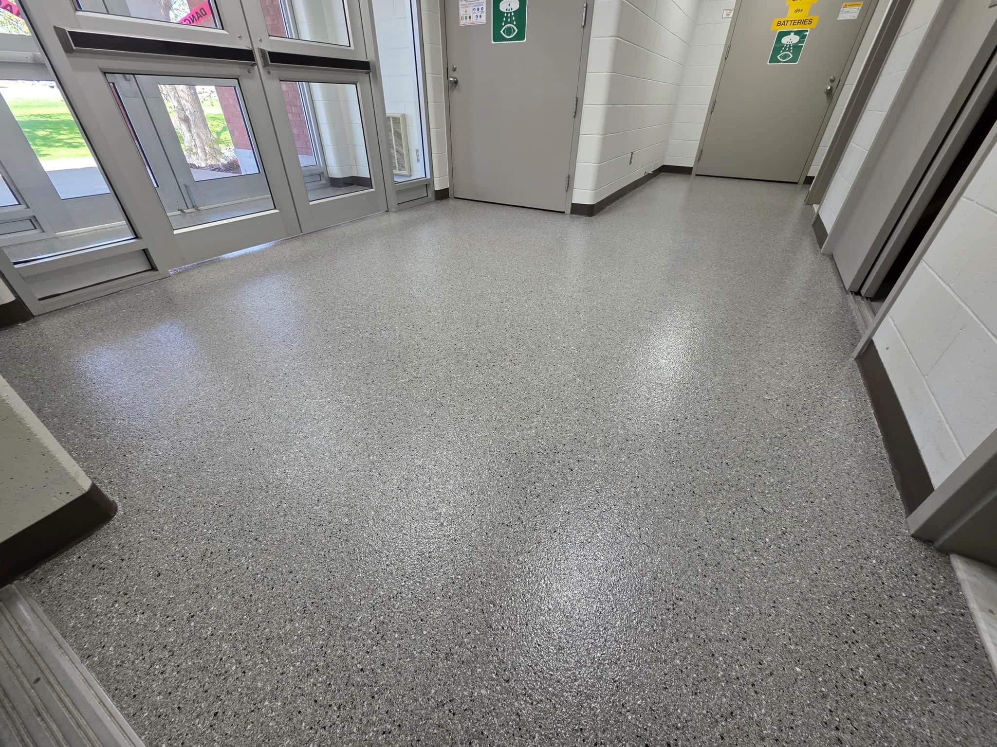 photo Finition Époxy Philippe Rioux | Plancher Époxy