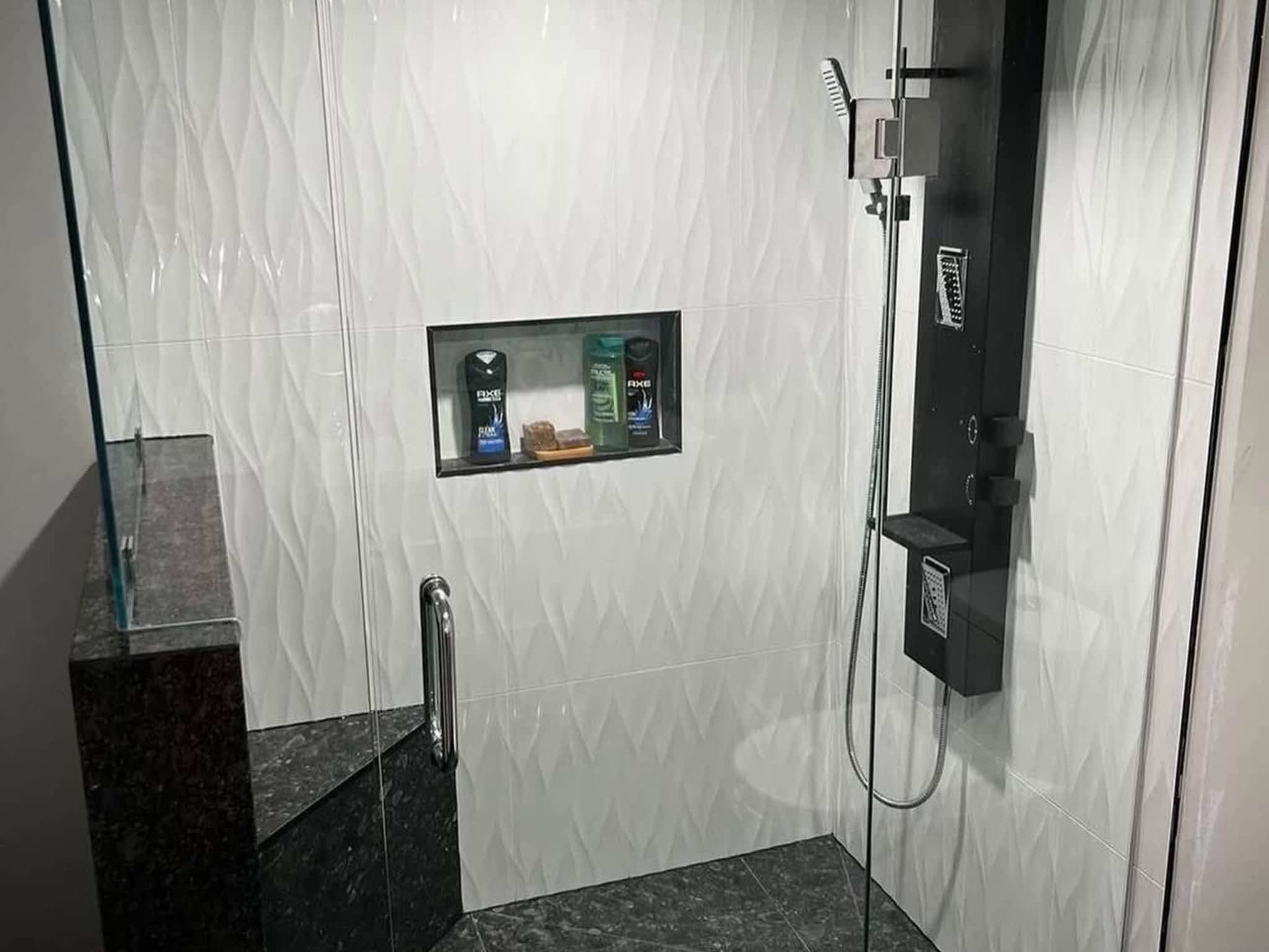 photo Peninsula Glass