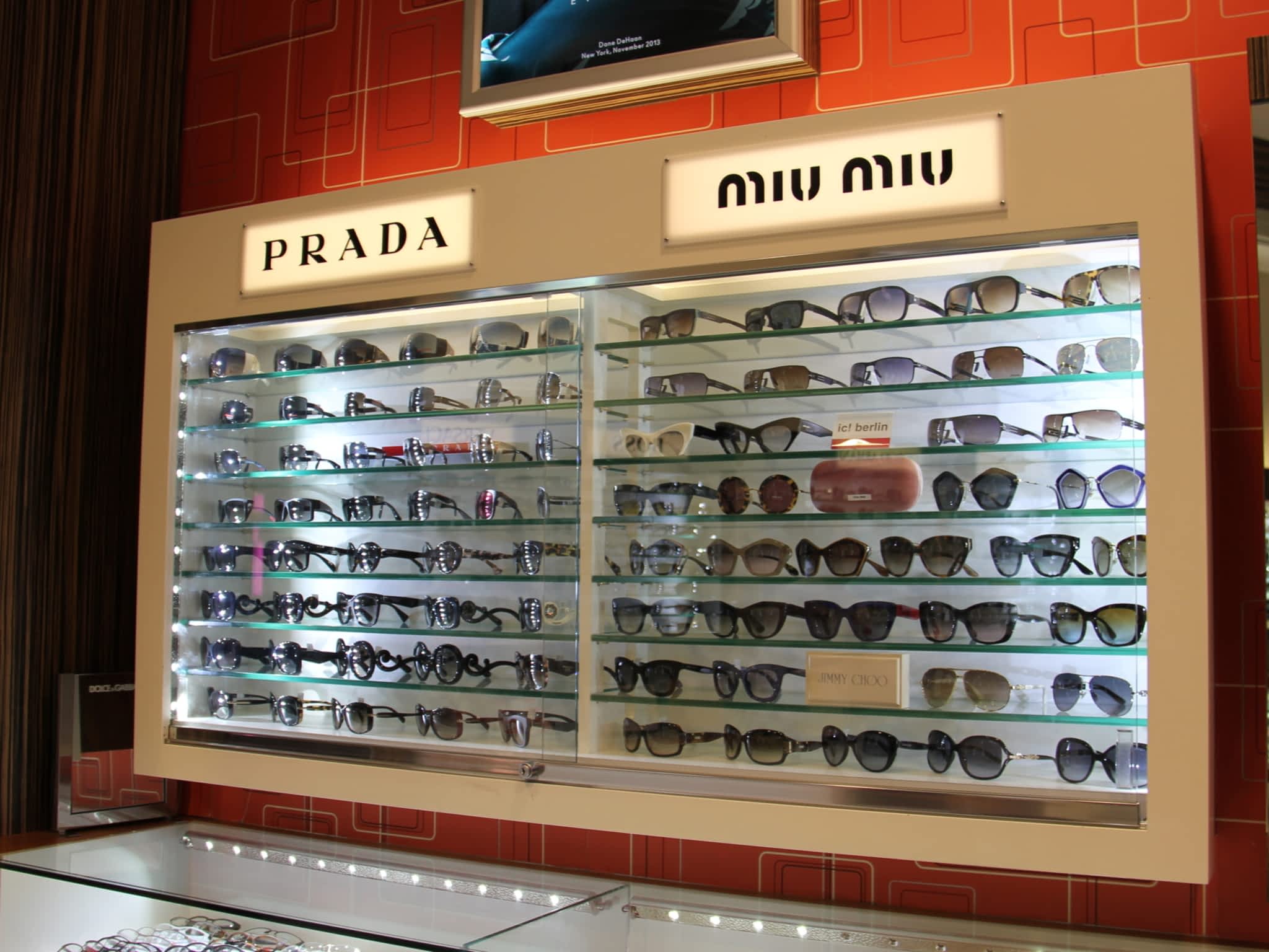 photo Luxury Eyewear - Burnaby - Metrotown