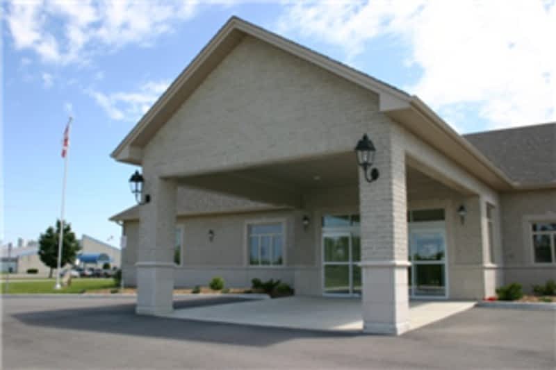 Parker Funeral Home & Cremation Centre Lindsay, ON 19 Moose Rd