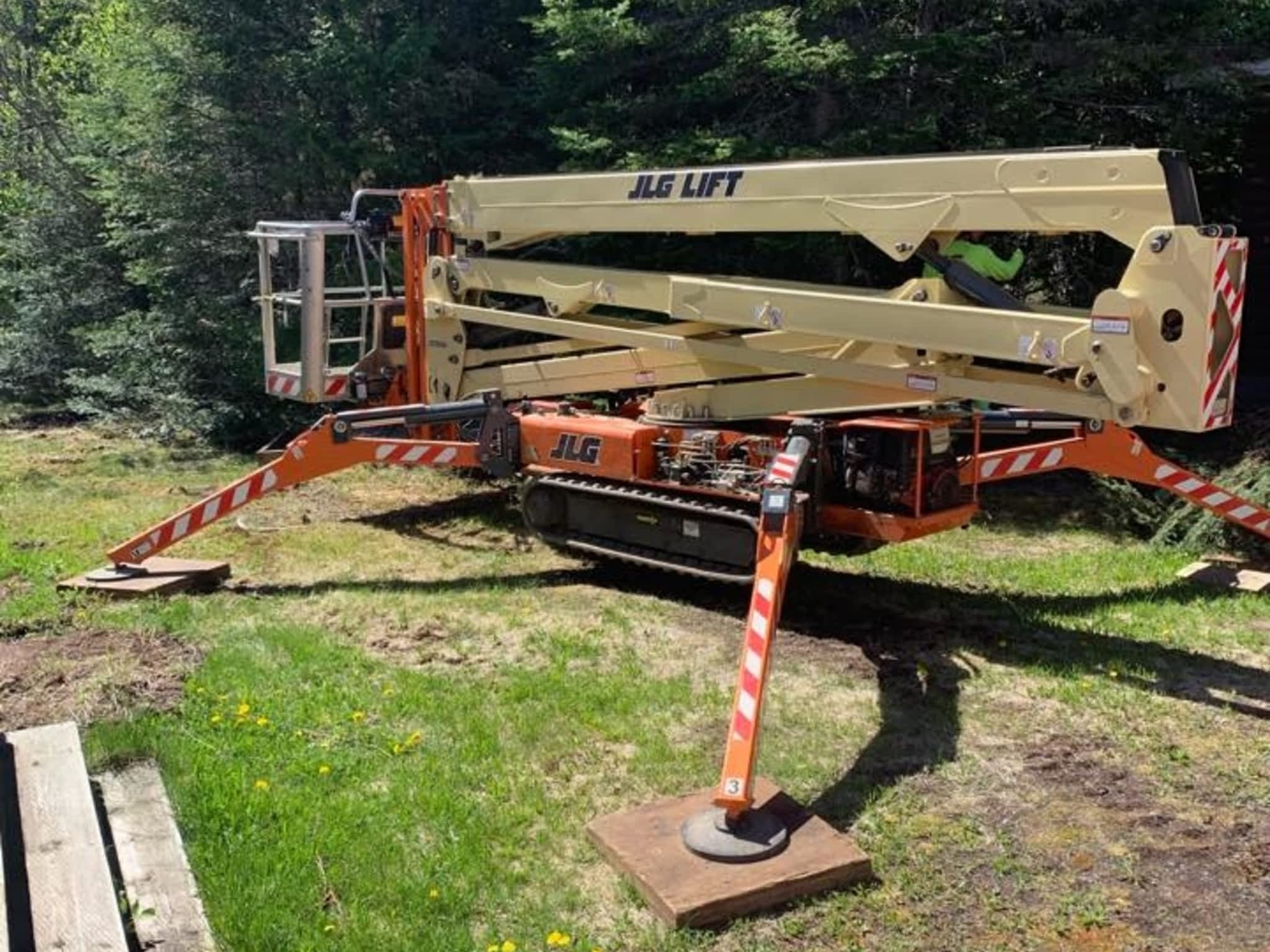 photo Master Tree Service