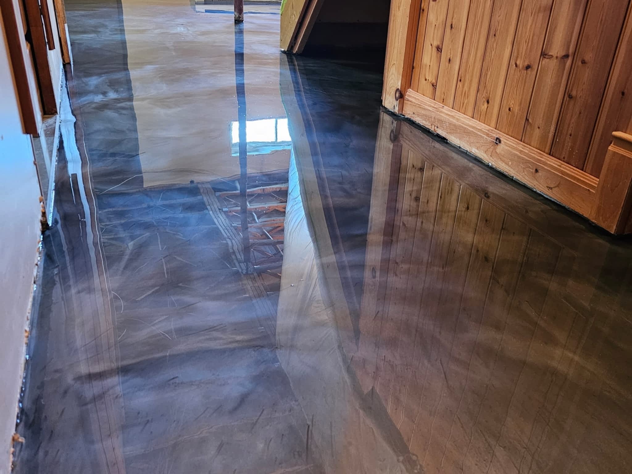 photo Finition Époxy Philippe Rioux | Plancher Époxy