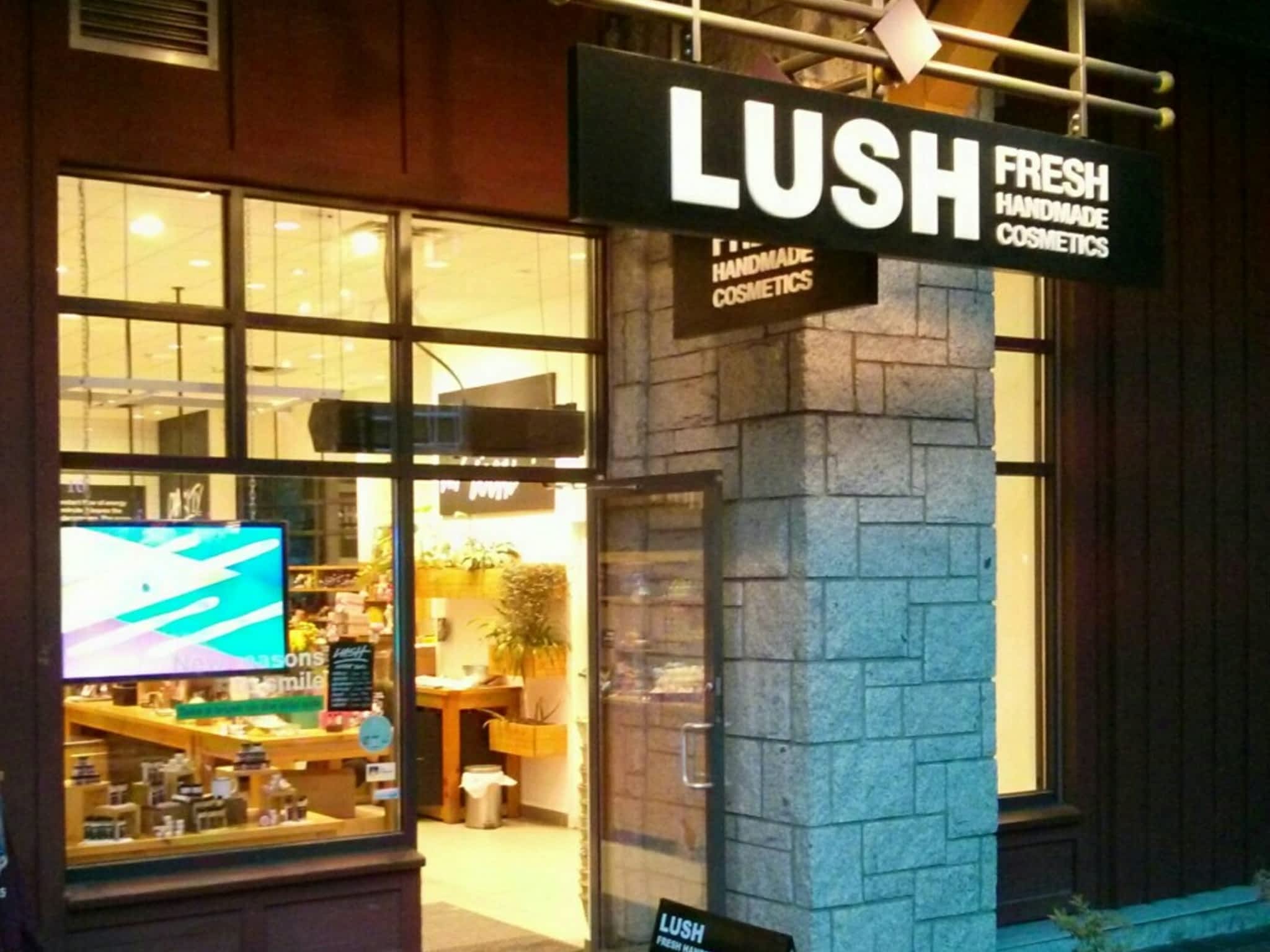 photo LUSH Fresh Handmade Cosmetics