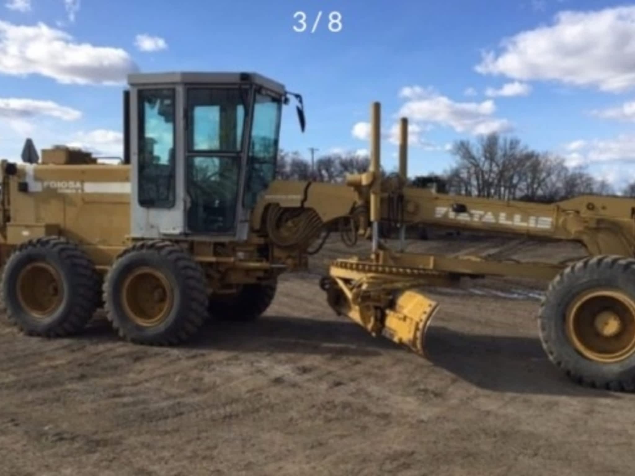 photo Bulldog Grading