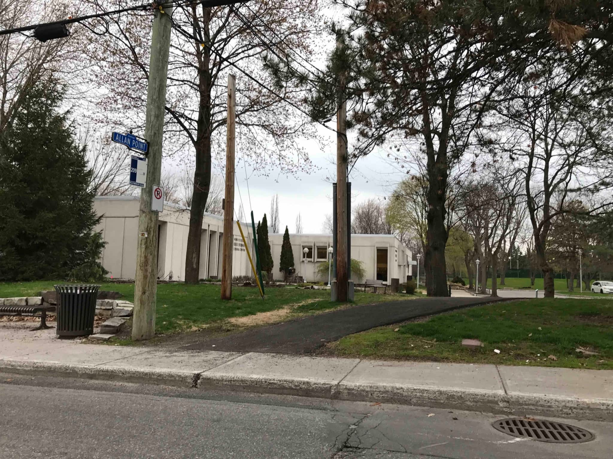 photo Dorval Library