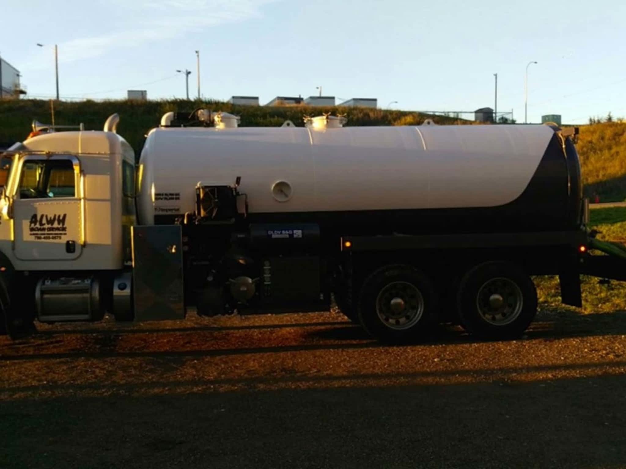 photo Alberta Liquid Waste Hauling