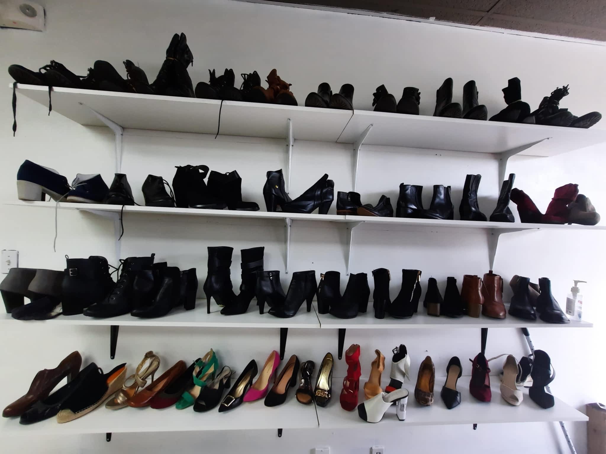 photo Friperie conception mode à petit prix