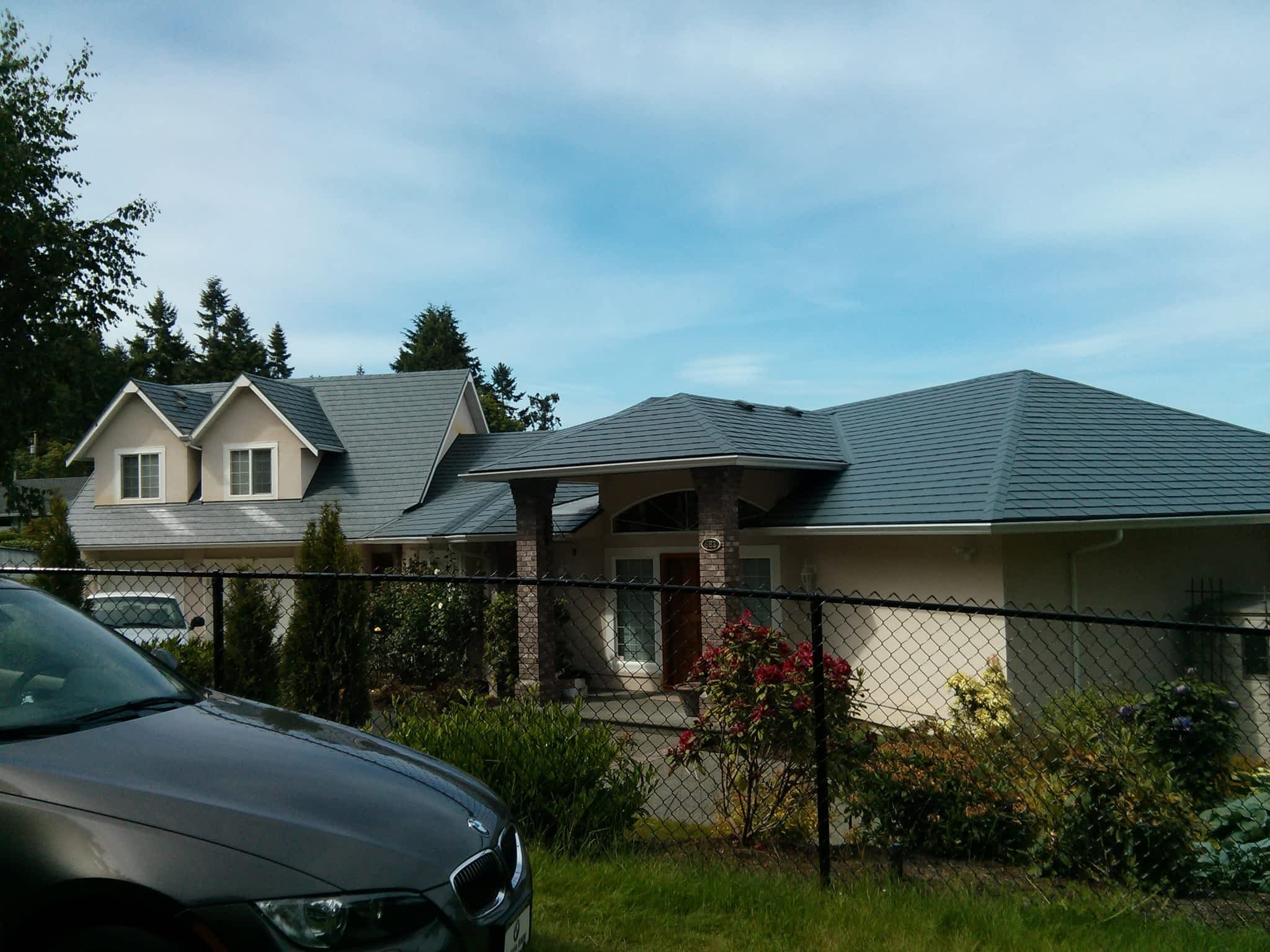 photo Canwest Roofing
