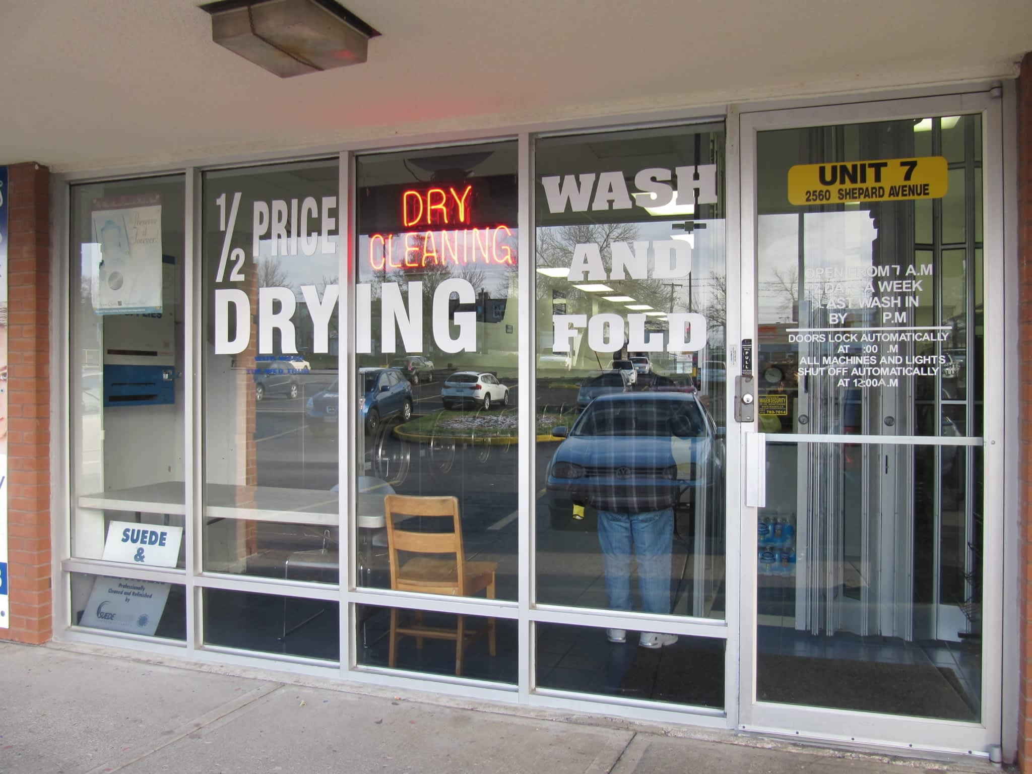 photo Dream Coin Laundry