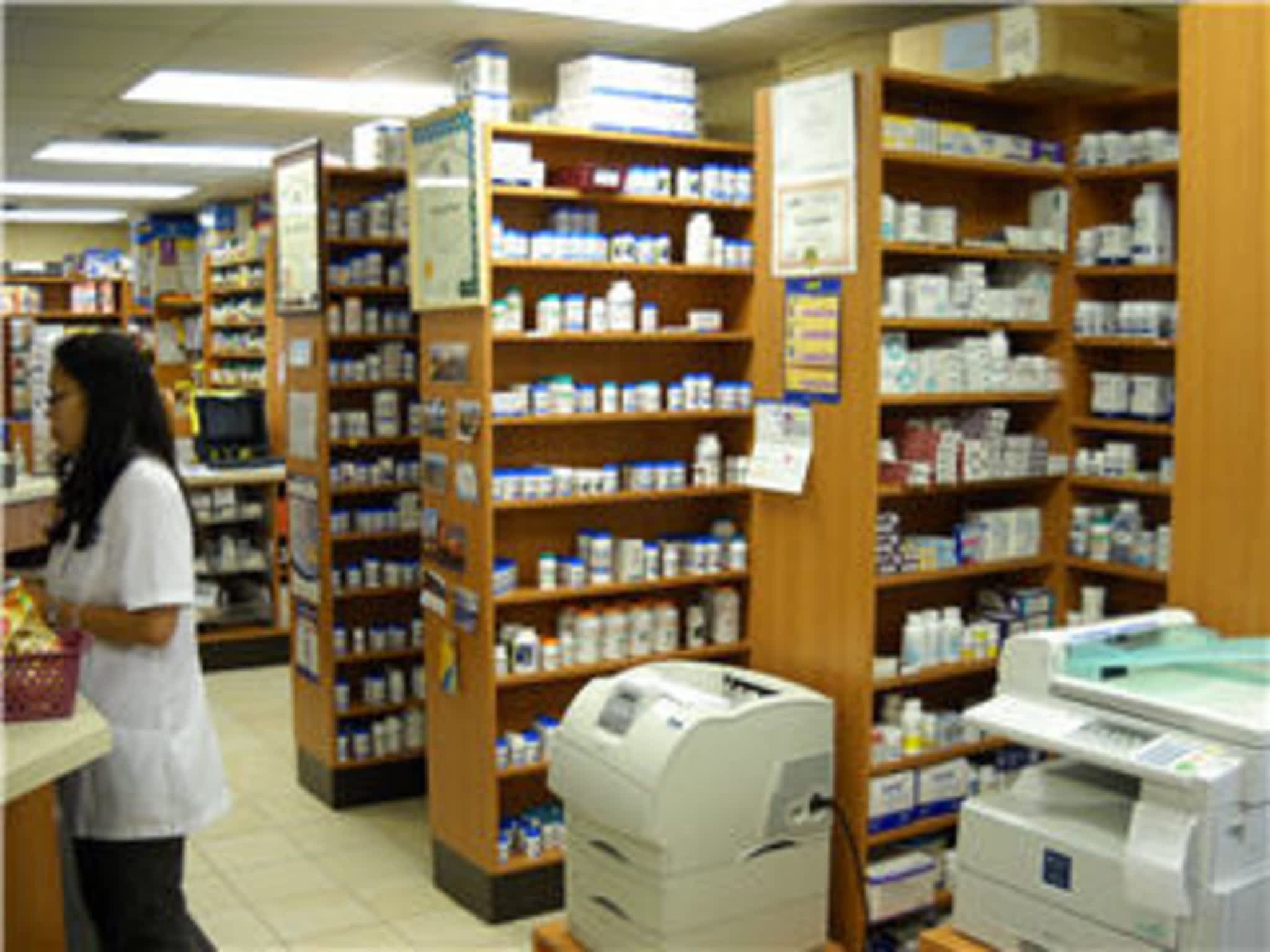 photo Aurora Compounding Pharmacy