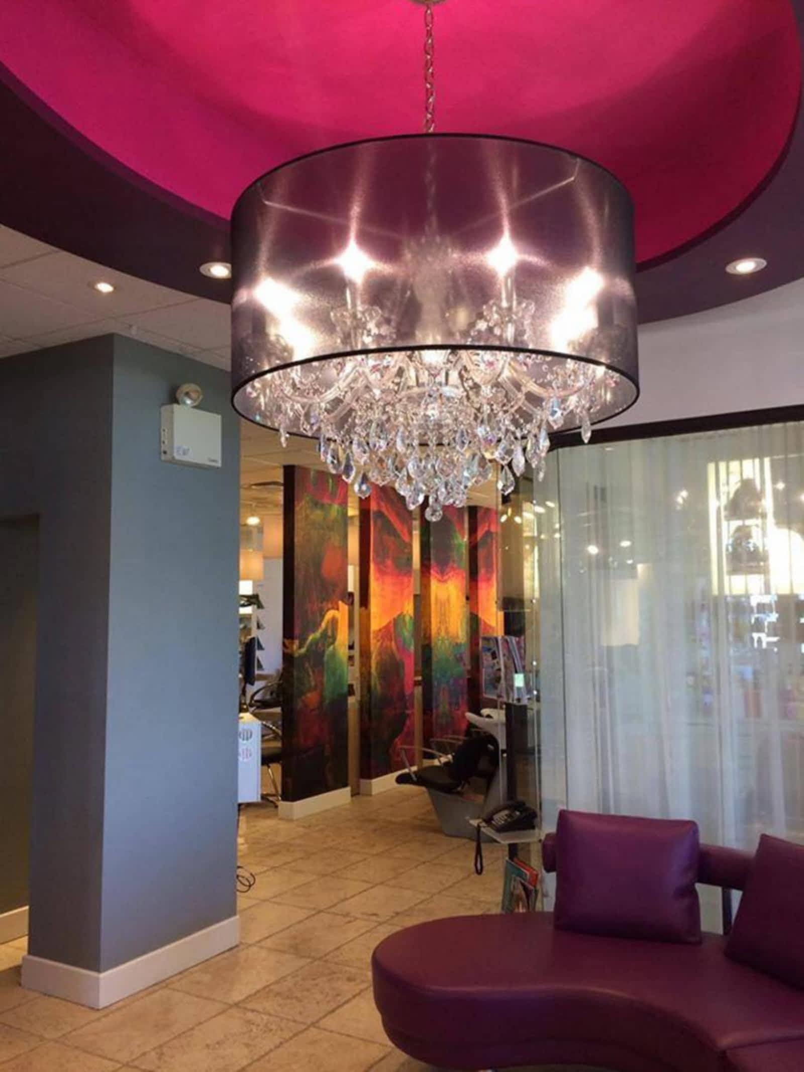 De Neuville Coiffure Esthetique Et Spa Opening Hours 160 7450 Boul Des Galeries D Anjou Anjou Qc