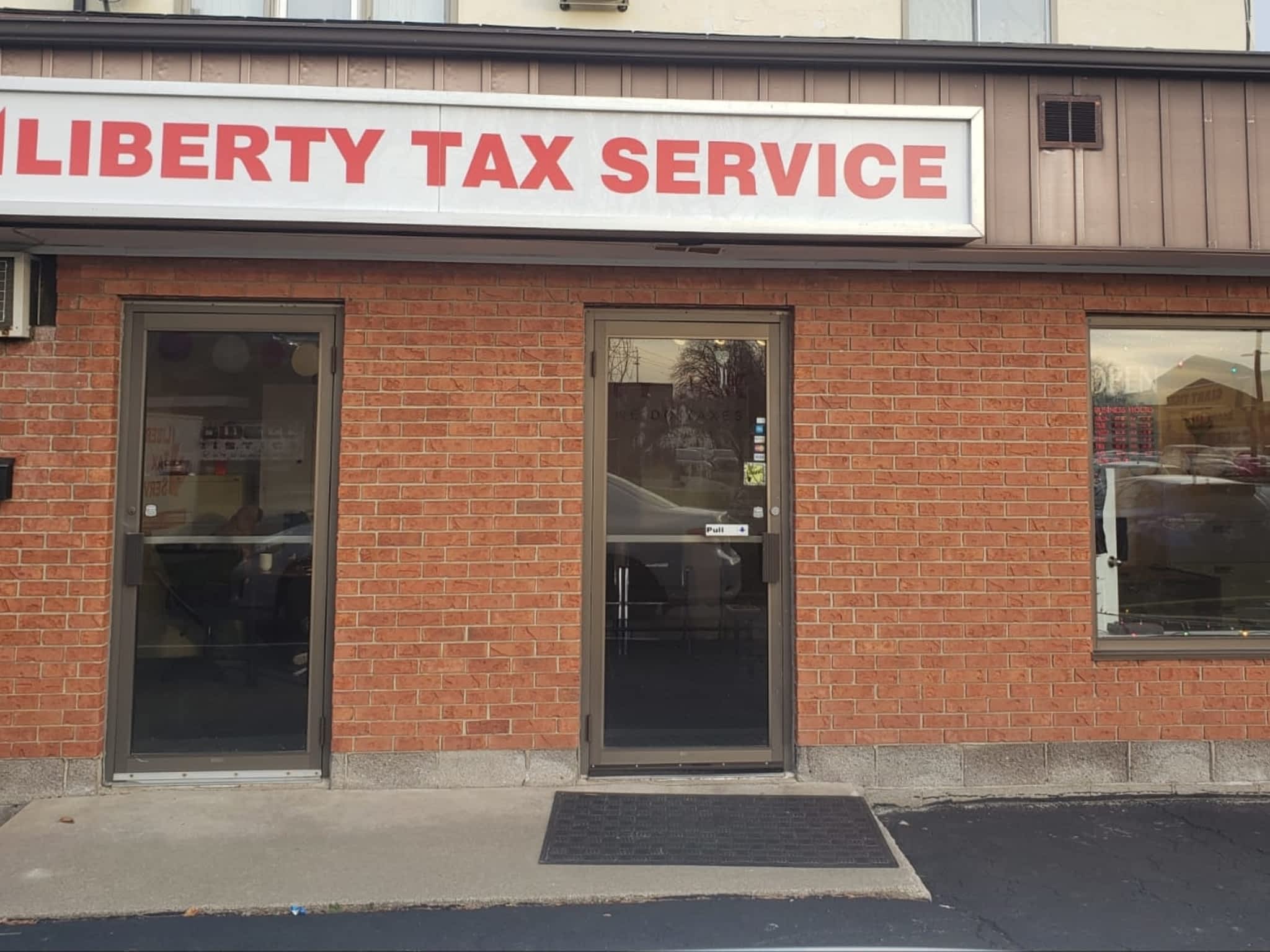 photo Liberty Tax Service
