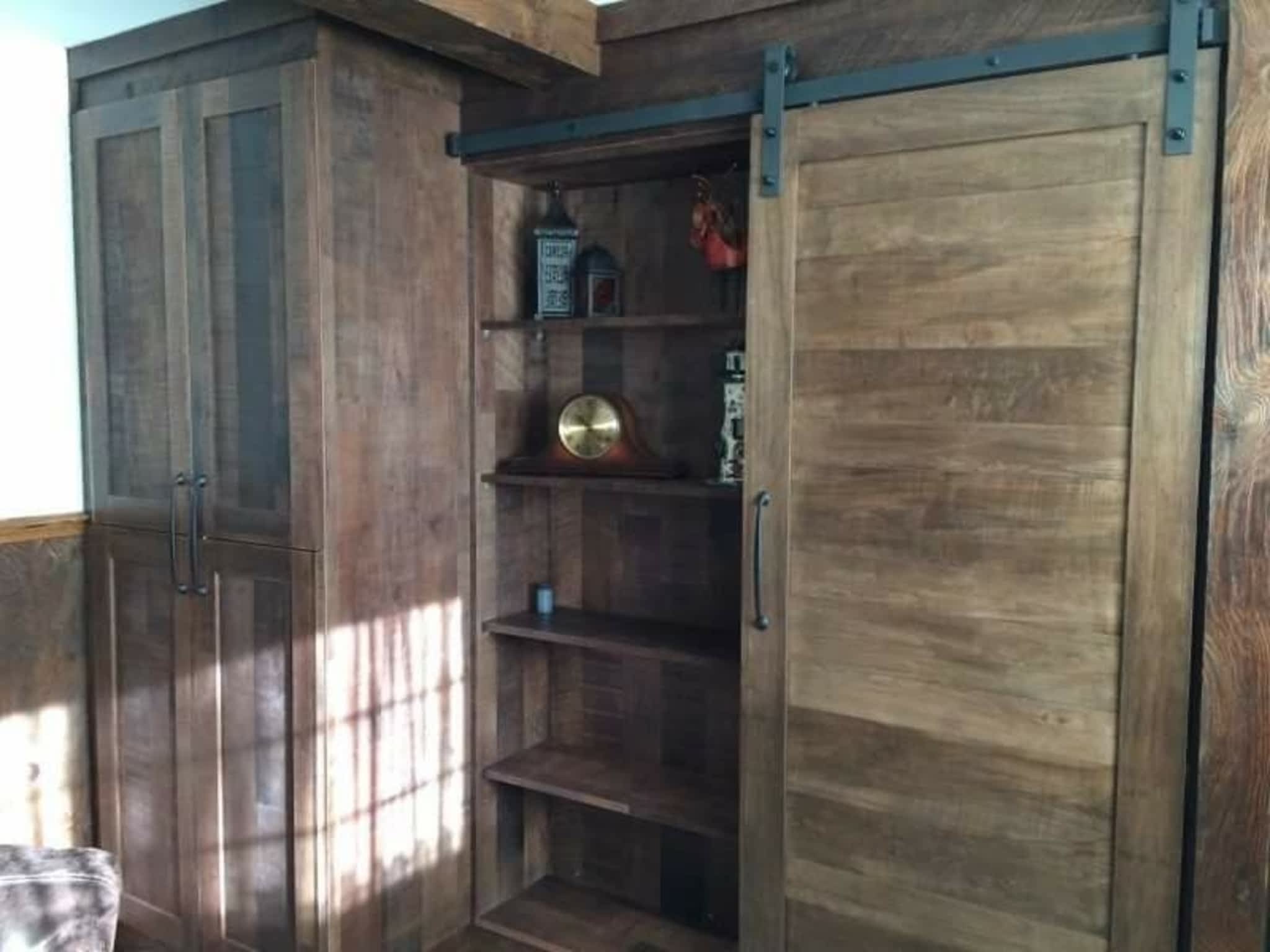 photo Tulip Carpentry