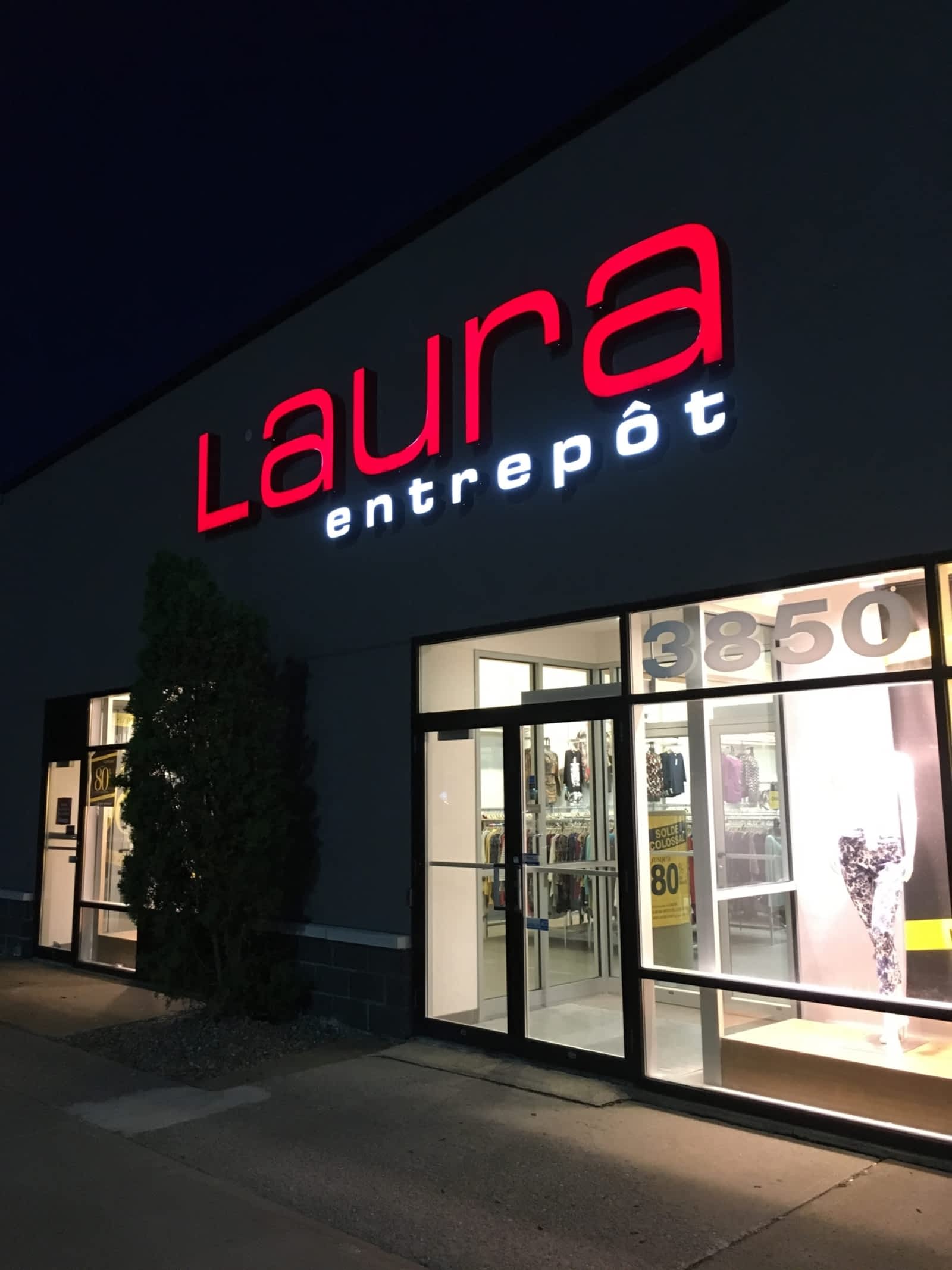 Laura Outlet Horaire d'ouverture 3850, boul Taschereau, Greenfield