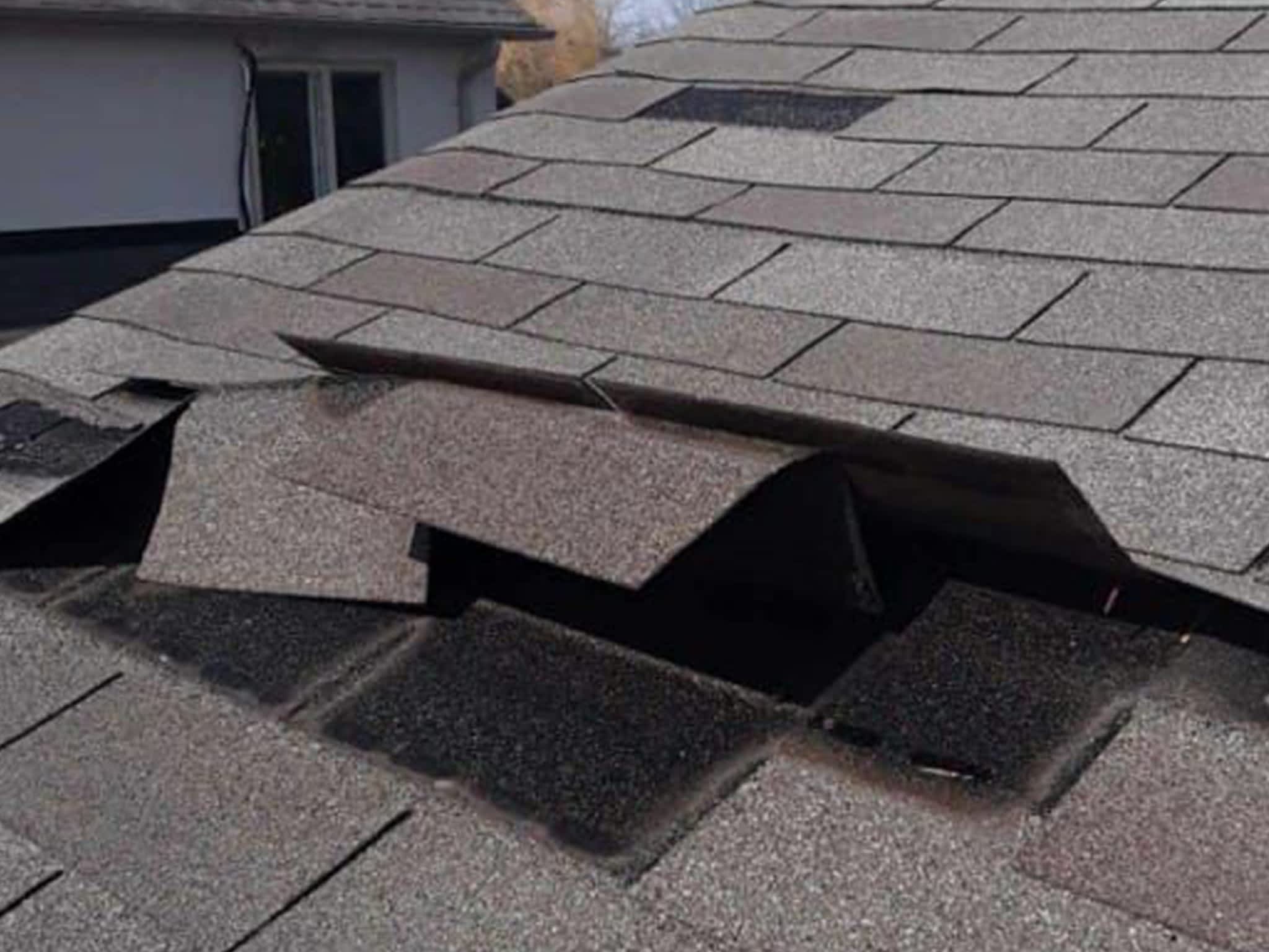 photo Toronto Roof Repairs Inc