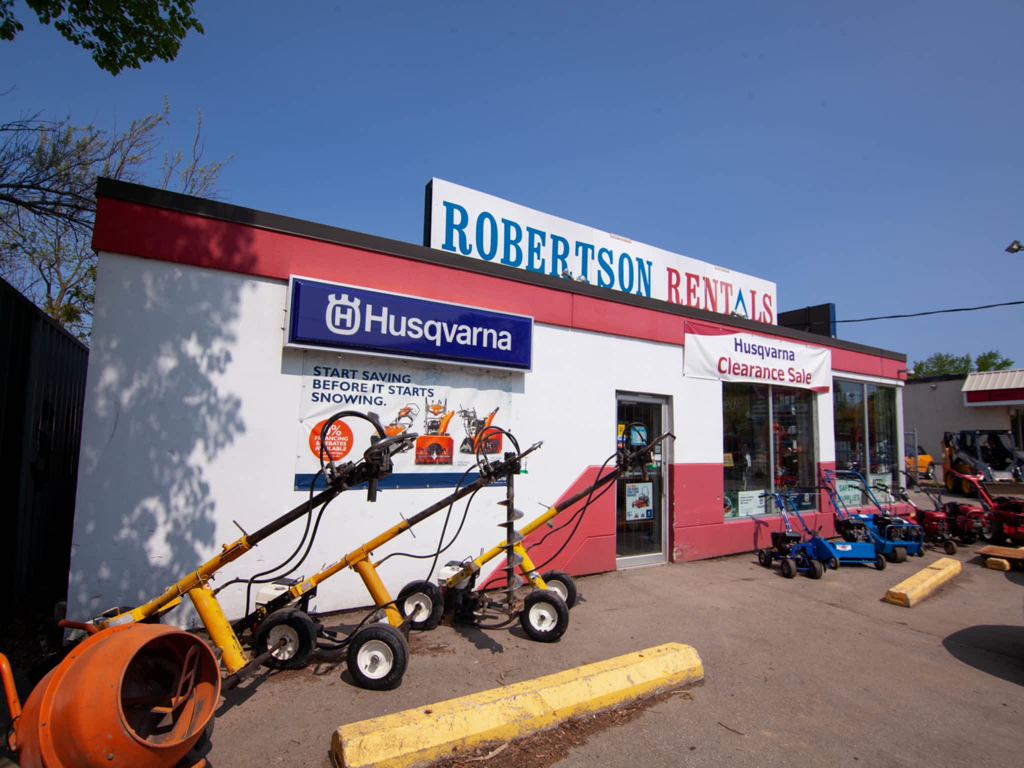 photo Robertson Rentals Inc