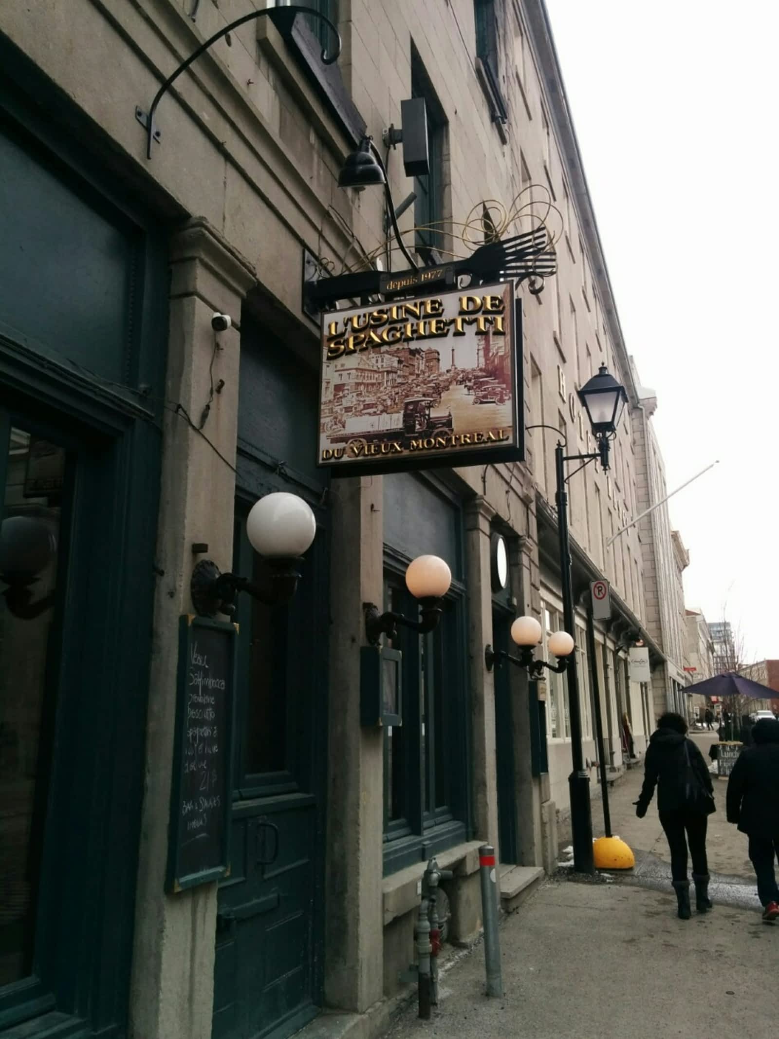 L'usine de Spaghetti Parisienne Menu, Horaire et Prix 273, rue