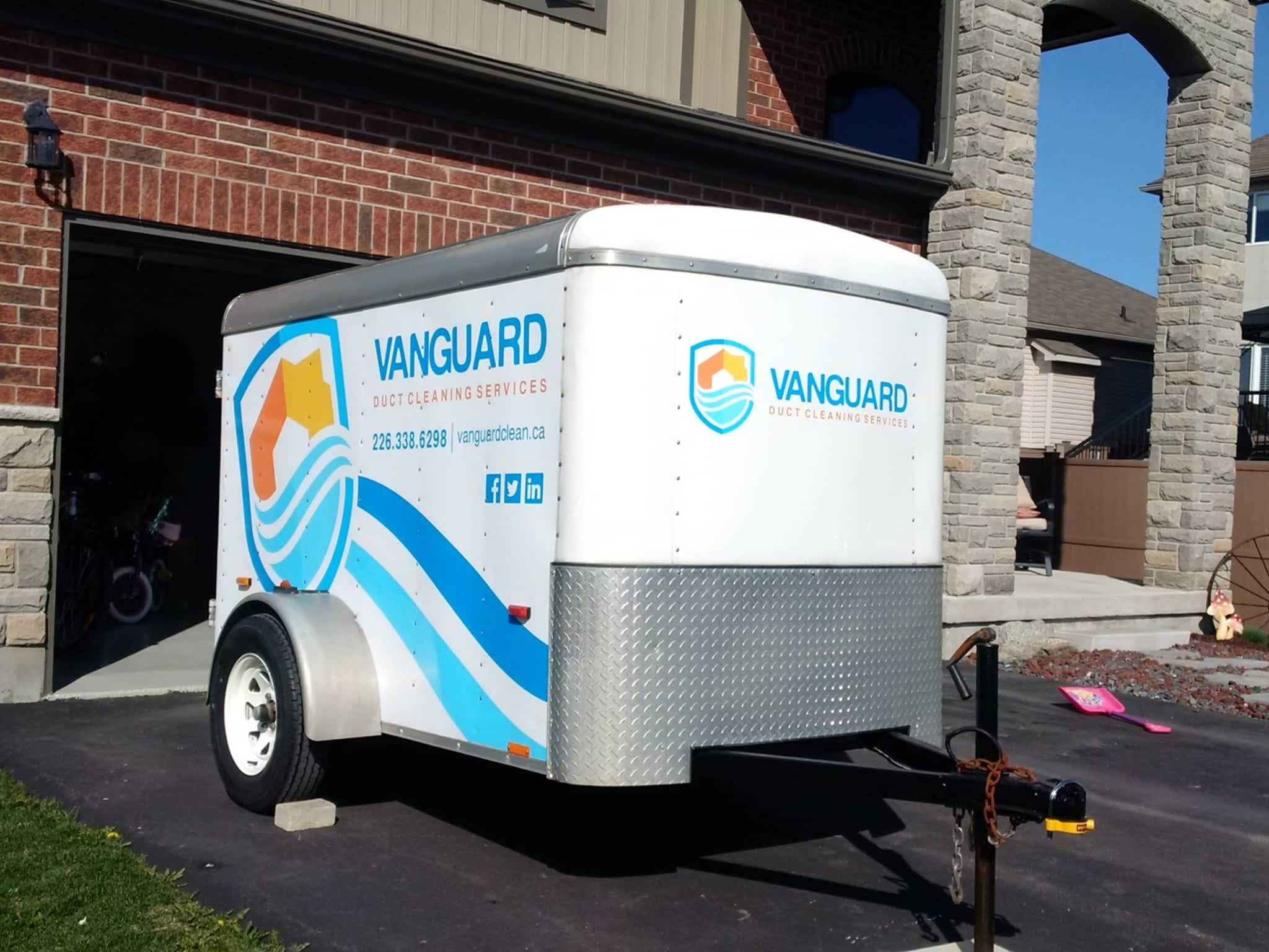 photo Vanguard Duct Cleaning