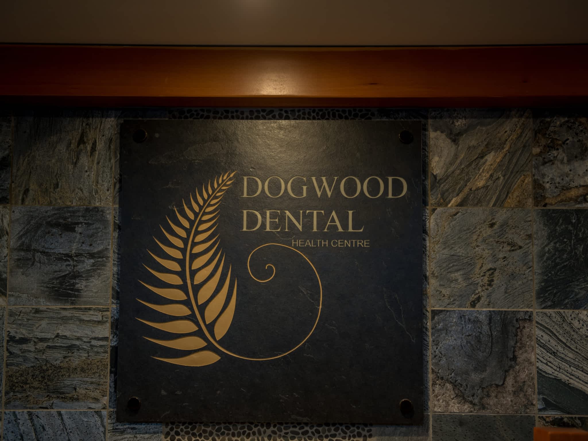 photo Campbell River Dental Centre Drs Lathangue Brandson & Associates