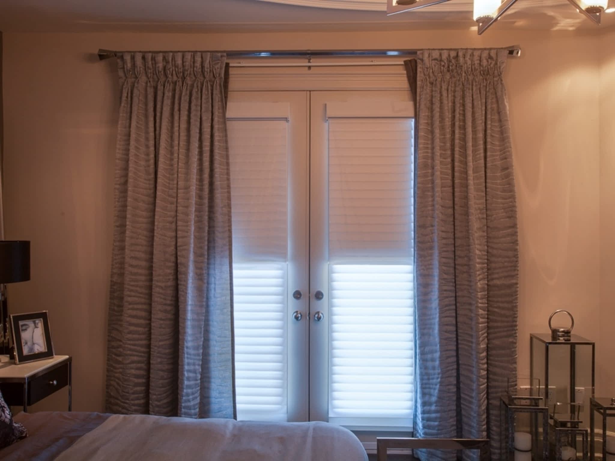 photo High Quality Drapery & Blinds