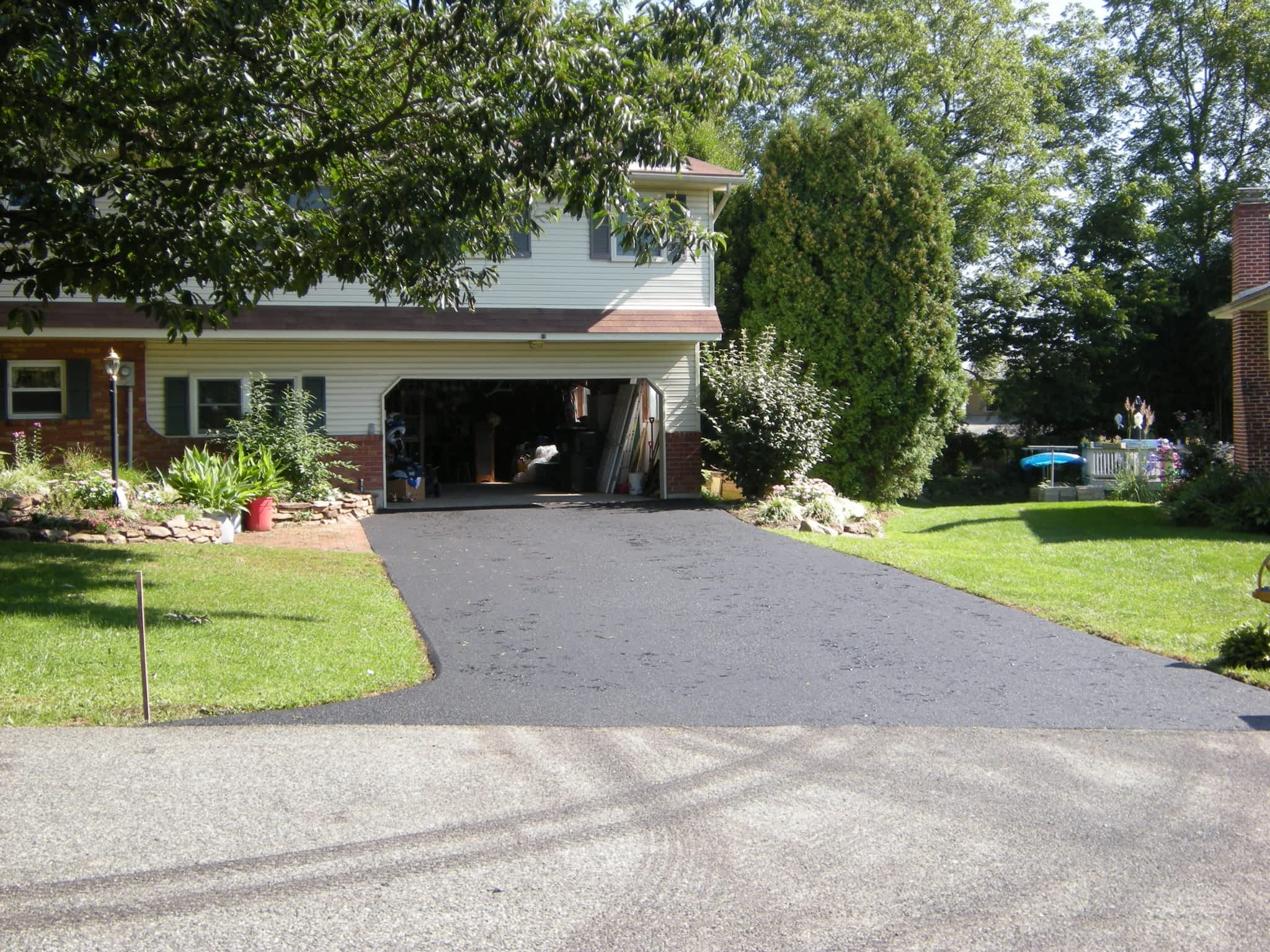 photo Western Mobile Paving