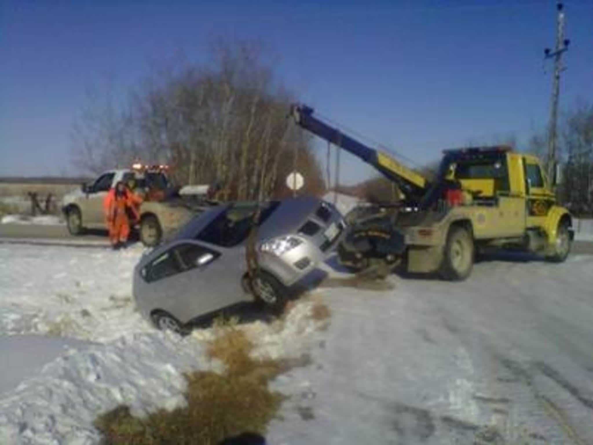 photo AA Towing & Equipment Rental