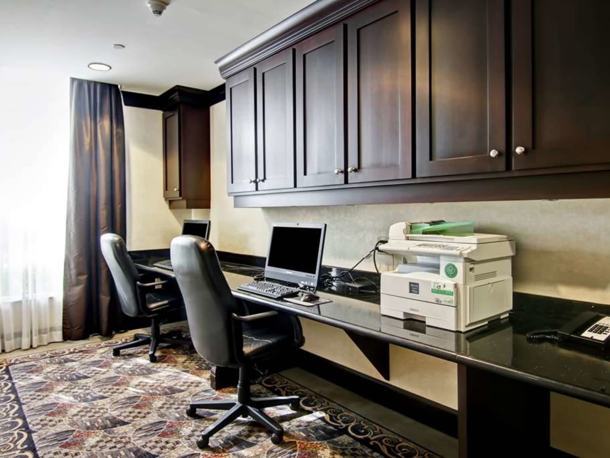 photo Homewood Suites by Hilton Toronto Airport Corporate Centre