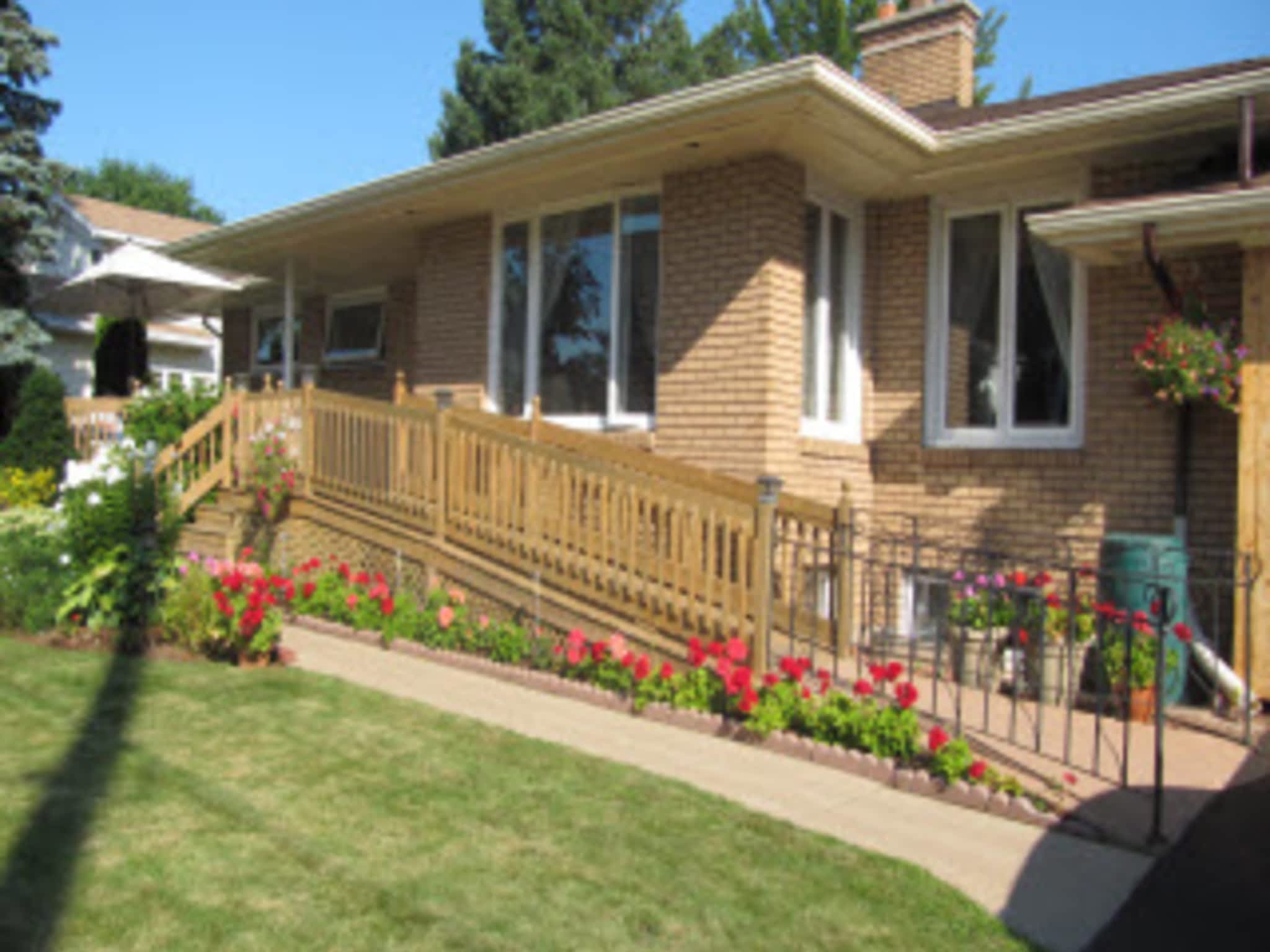 photo Golden Living Care