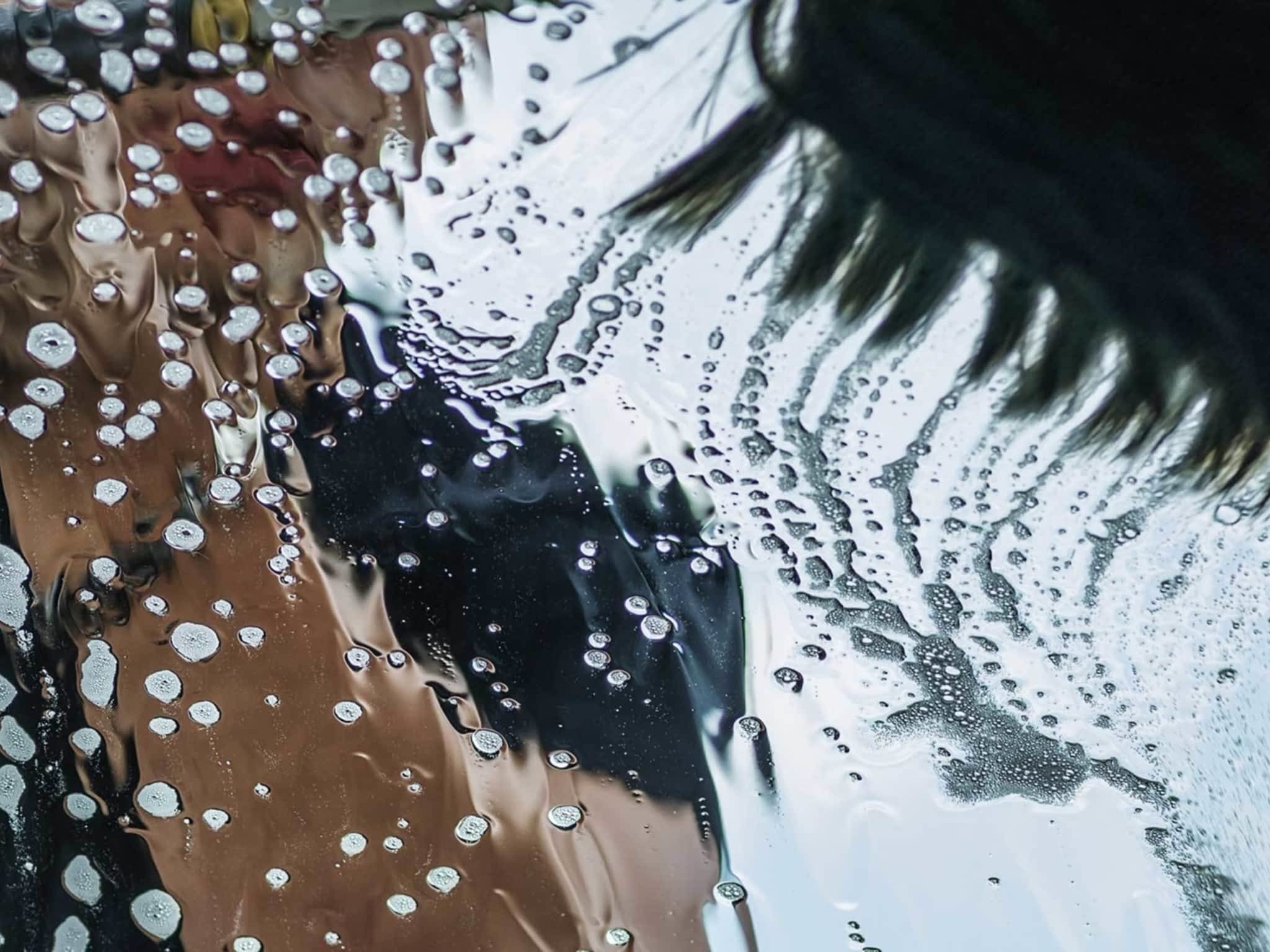 Chamois The Full Service Car Wash Winnipeg, MB 1285 St James St