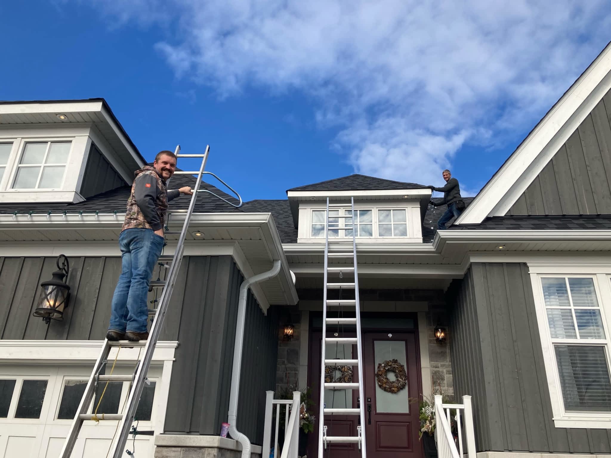 photo Lighthouse Windows