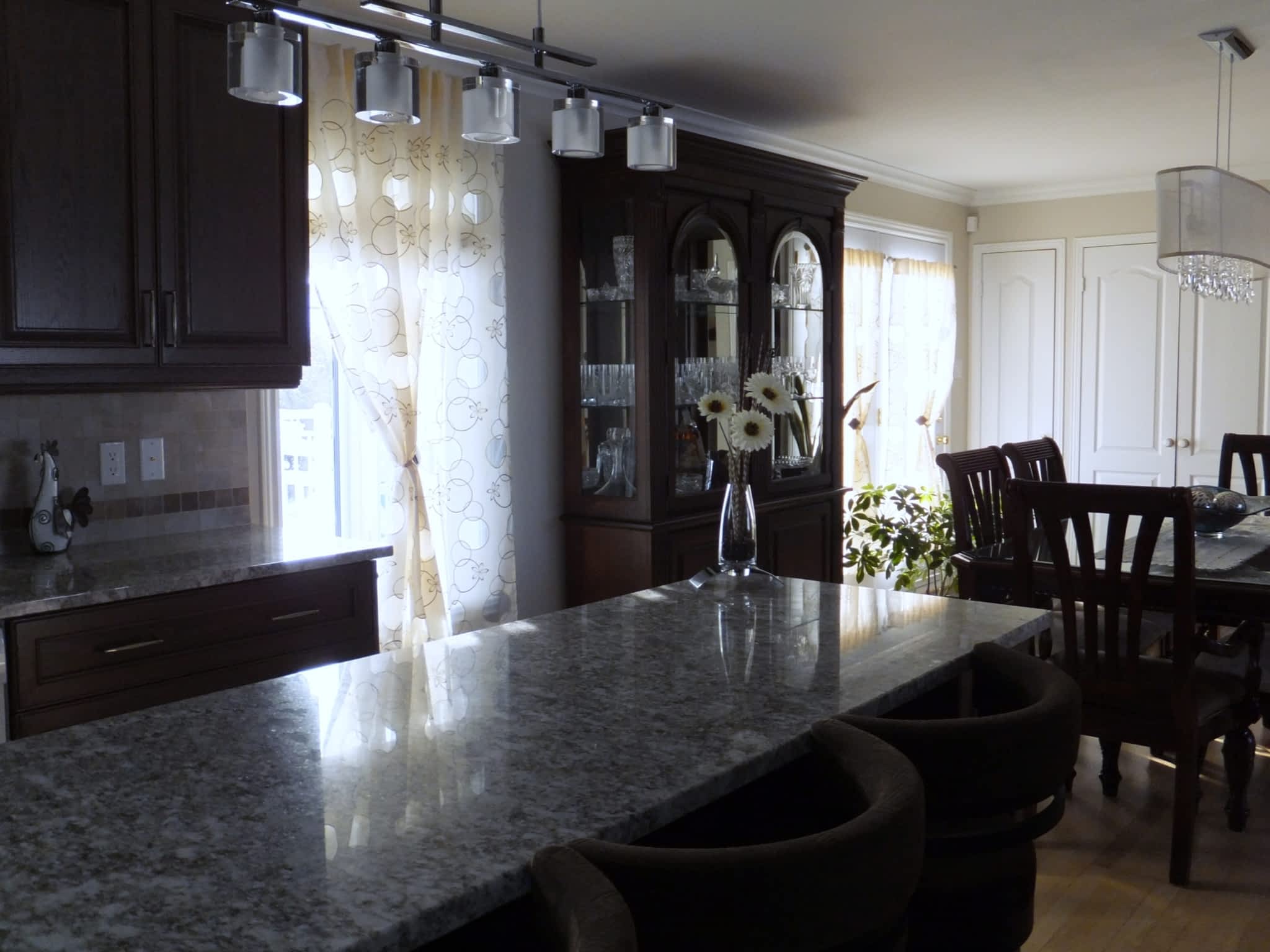 photo Design Isabelle Paradis Res & Comm