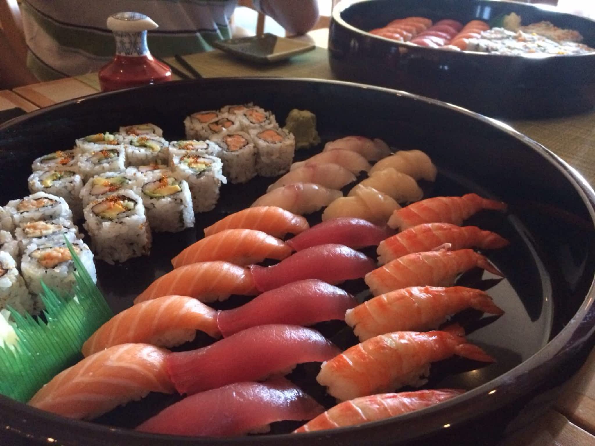 photo Gal's Sushi Japanese Restautant