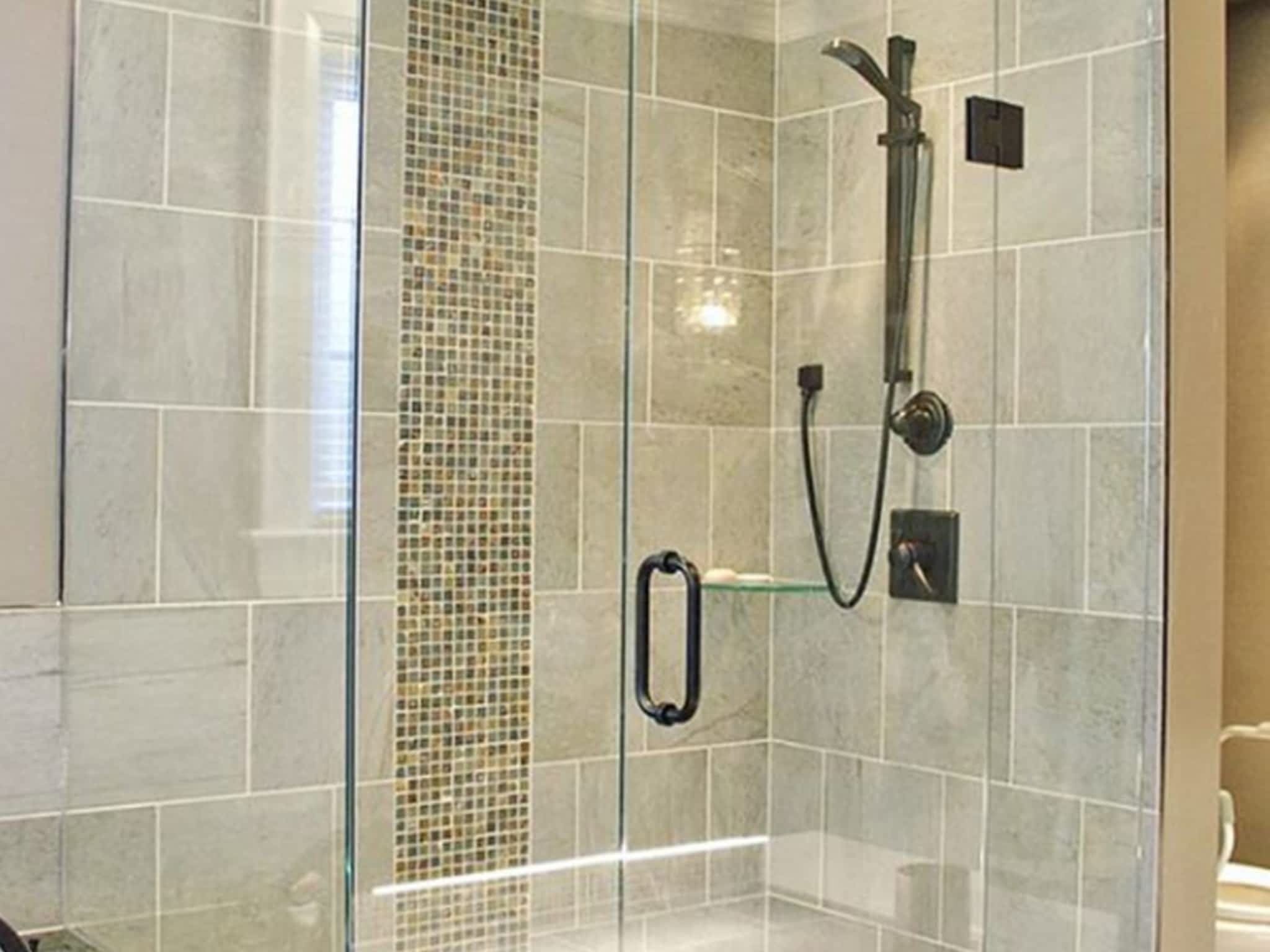 photo Millan Glass & Mirror