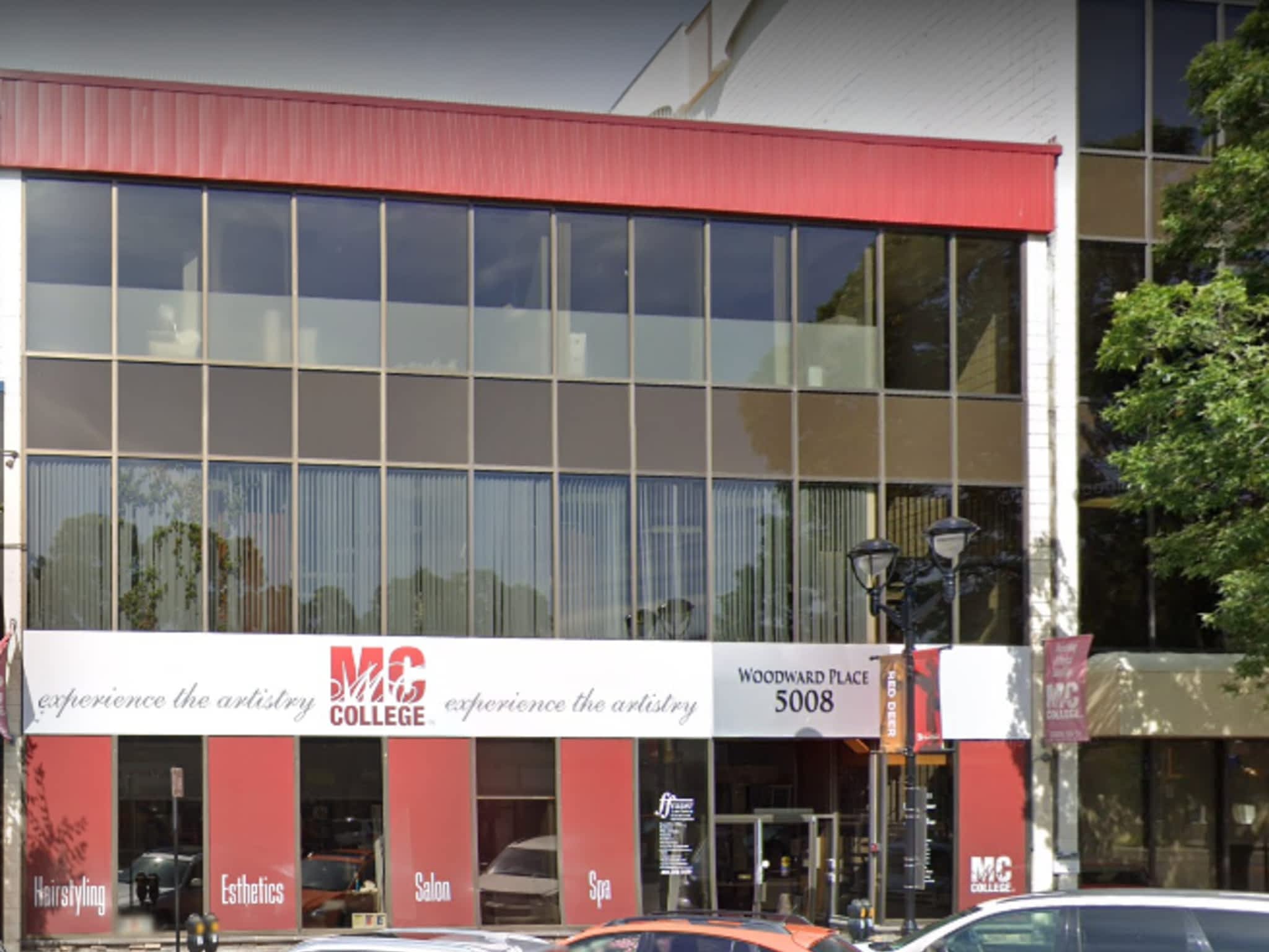 photo Brian Scott MacNairn