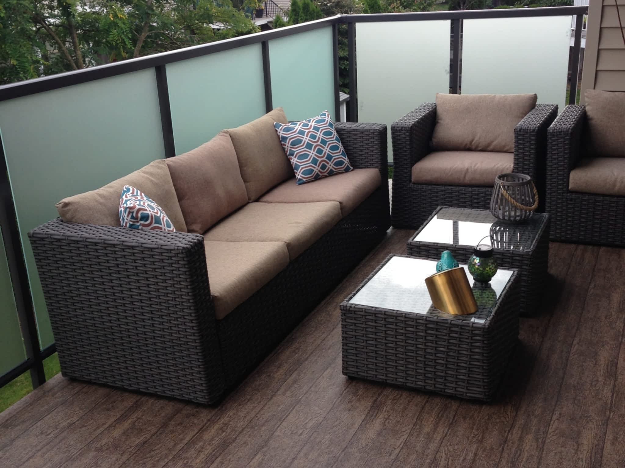 photo Eagle Vinyl Decking