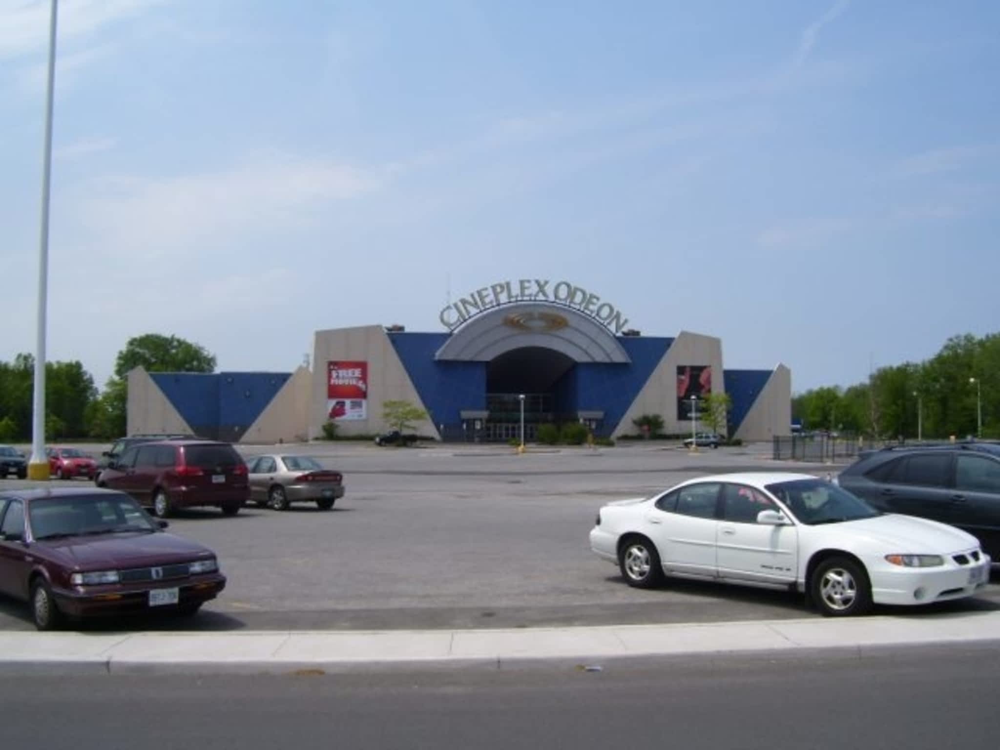 photo Niagara Square Shopping Centre
