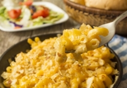 Vancouver restaurants for mouthwatering macaroni and cheese