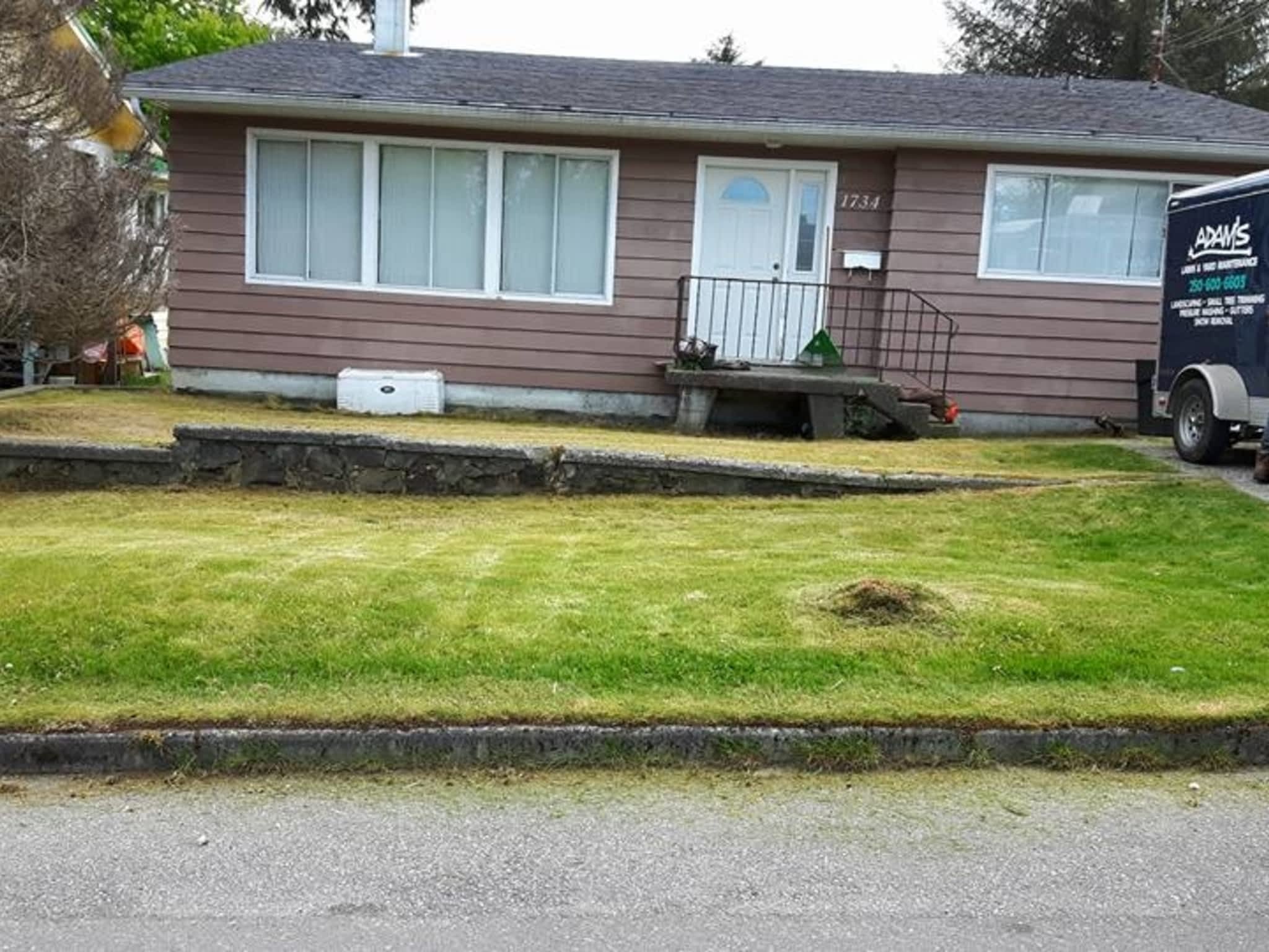 photo Adam's Lawn & Yard Maintenance